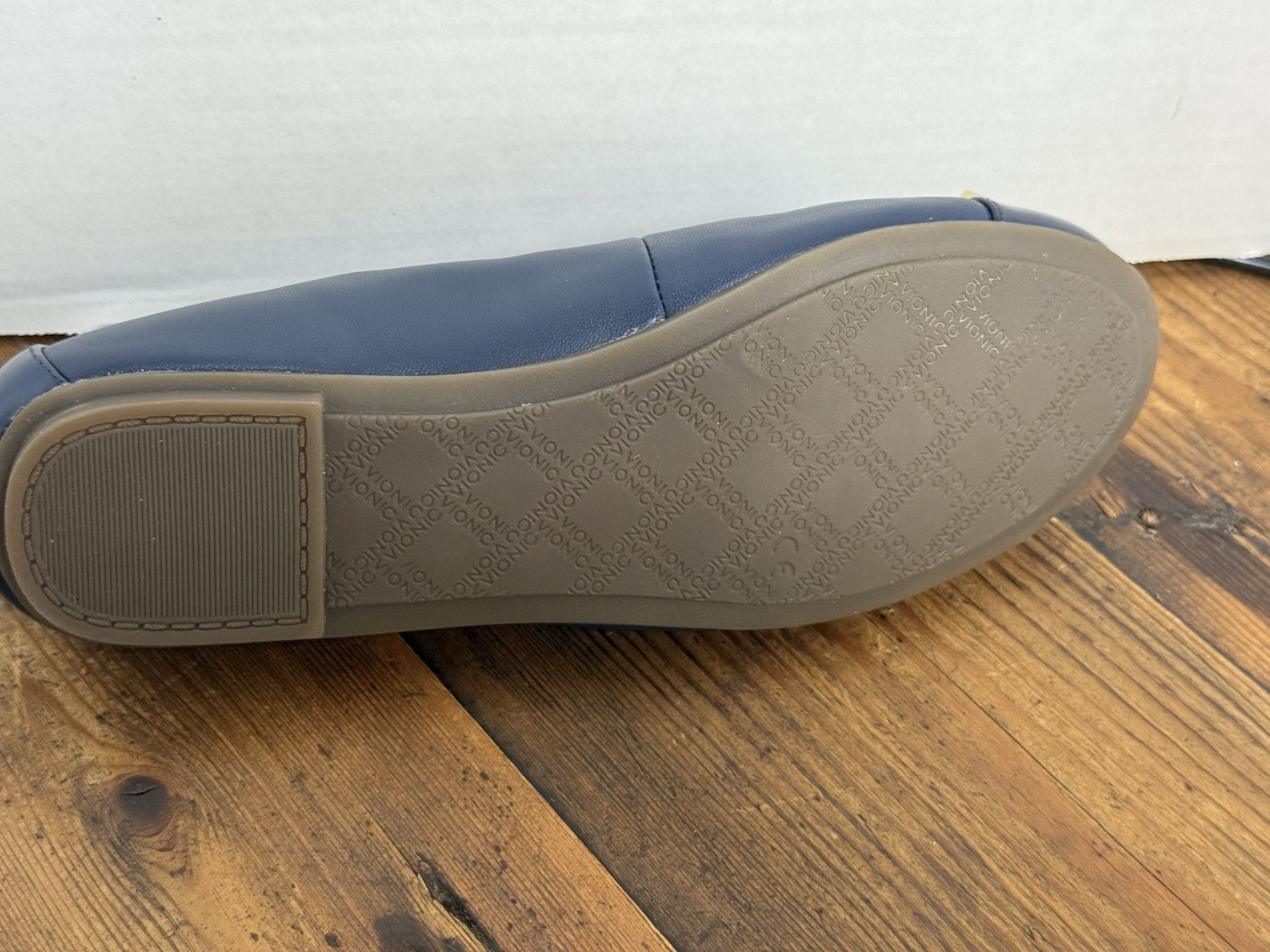 Vionic Minna Ballet Flat Size 7N (W)Blue Leather Slip On Shoe Cap Toe Bow NIB (H