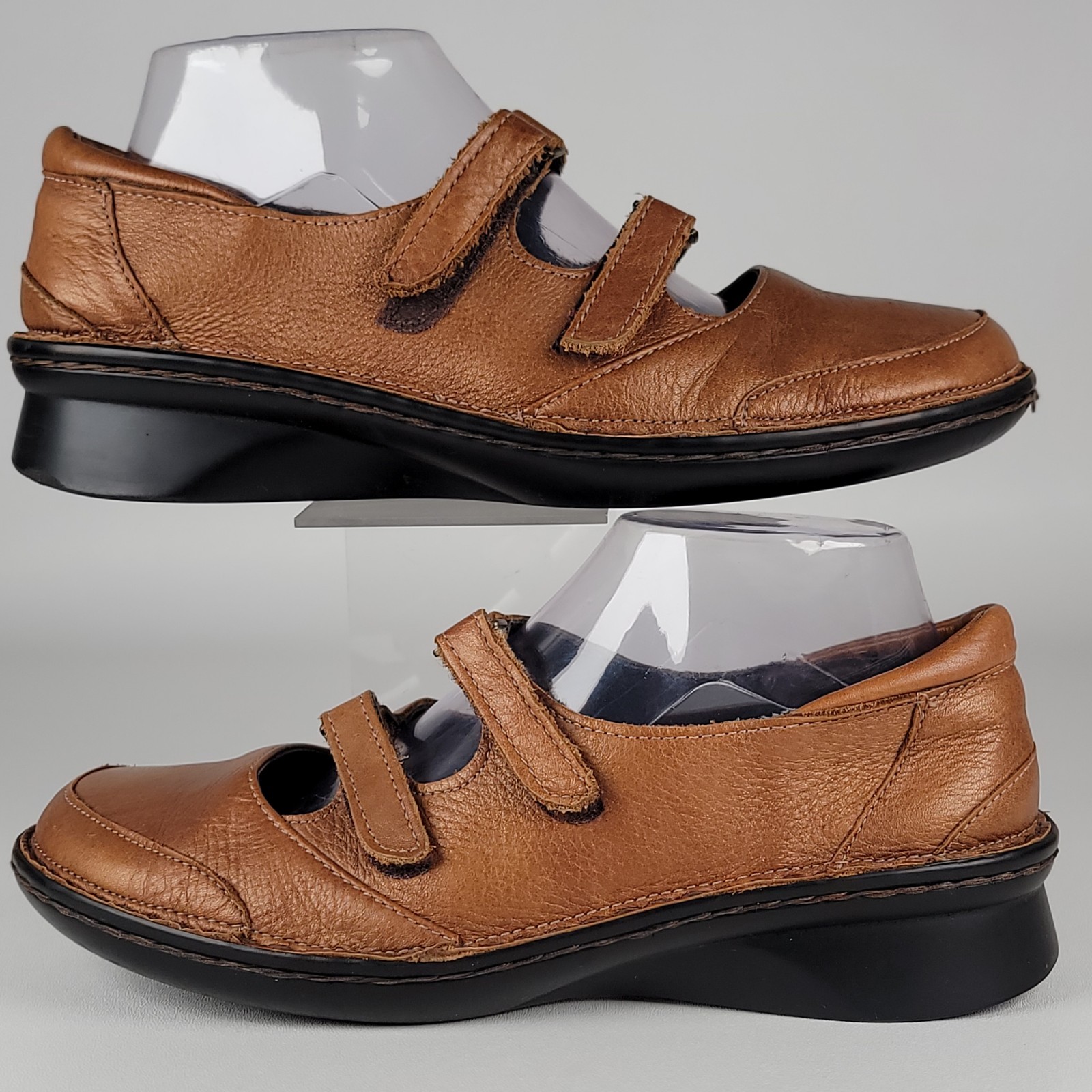 Naot Women’s Brown Leather Mary Jane Comfort Shoes Adjustable Strap EU 39 US 8