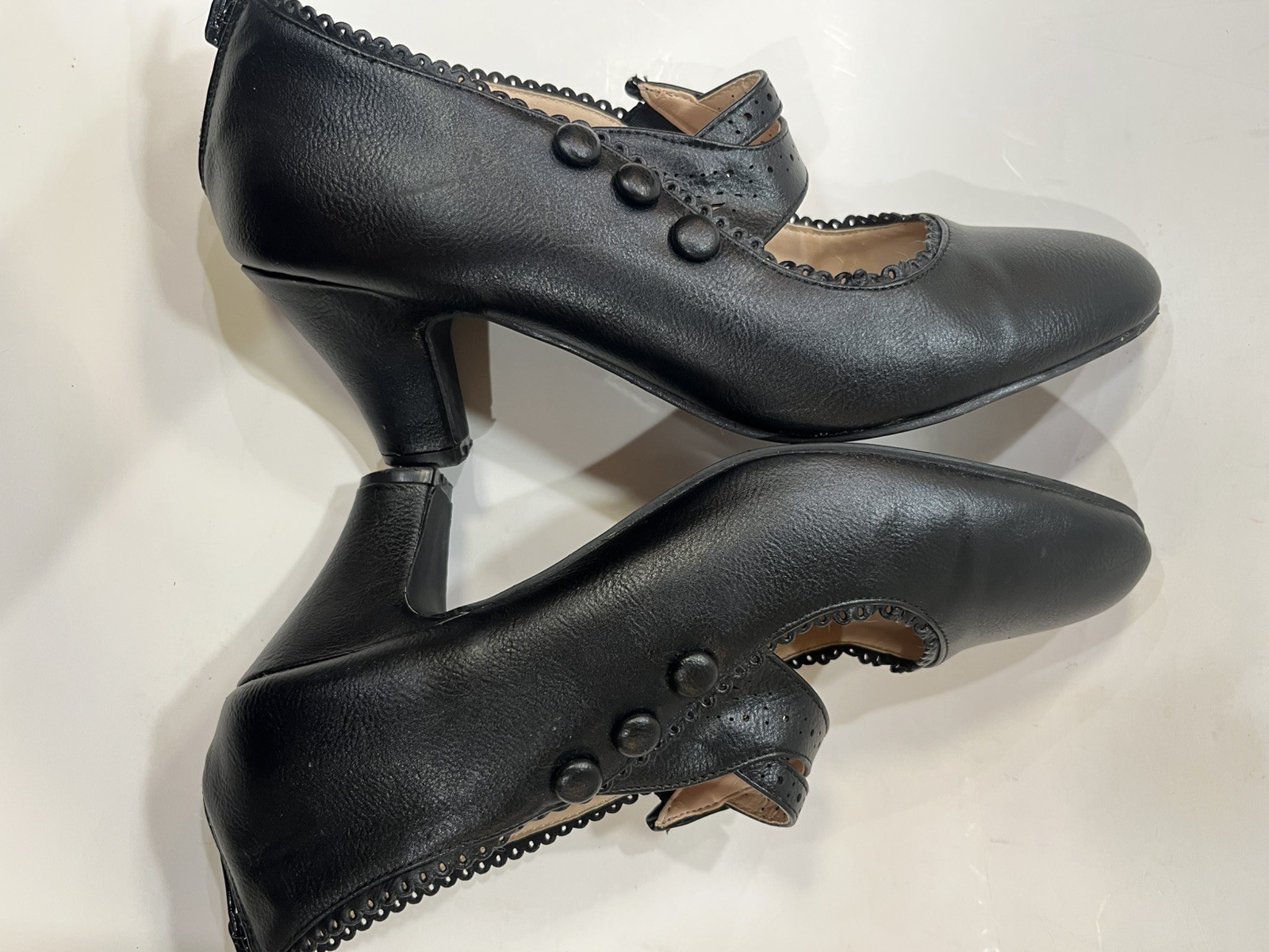Womens Mina4 Round Toe Mary Jane High Heel Retro Style Size 9 Chase+Chloe Black