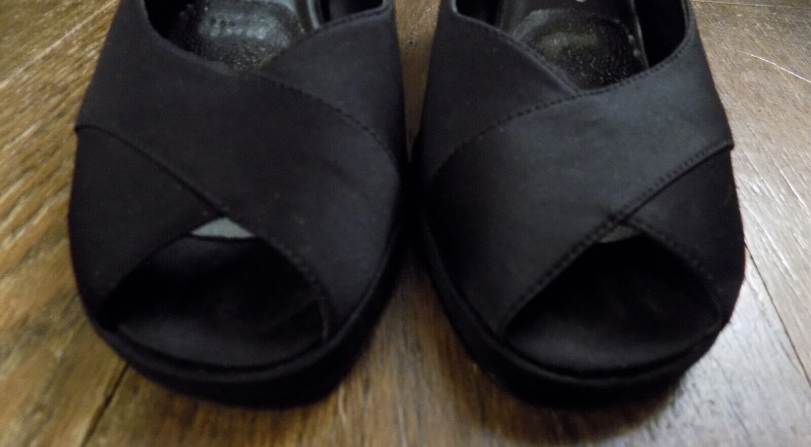 Sam & Libby Darla Black Satin Classy Slingback 3.25″ Heels Open Peep Toe 7.5 EUC