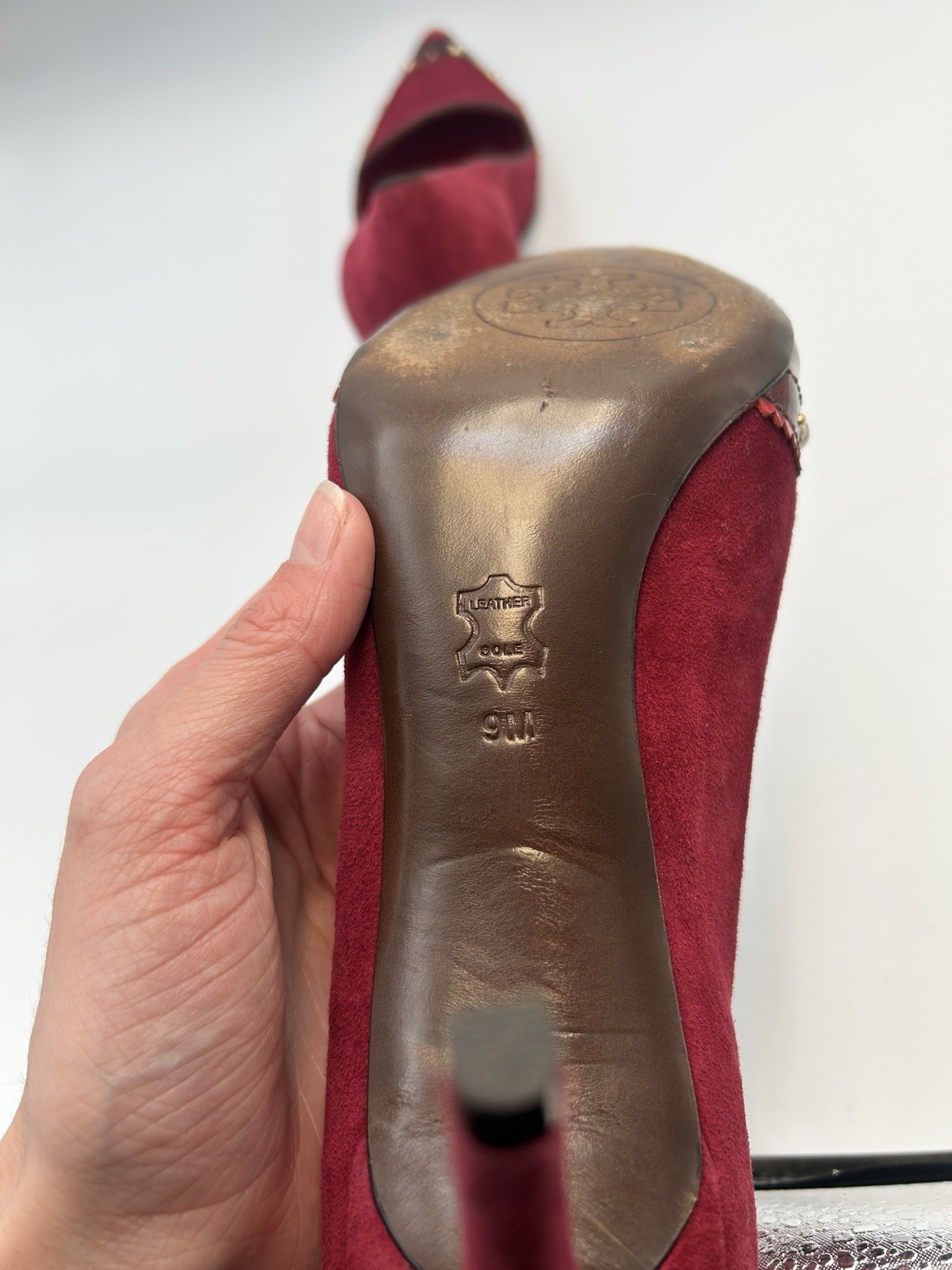 TORY BURCH Fuschia/Red Monroe Suede Patent Leather Pumps 9 Stunning Pre-loved