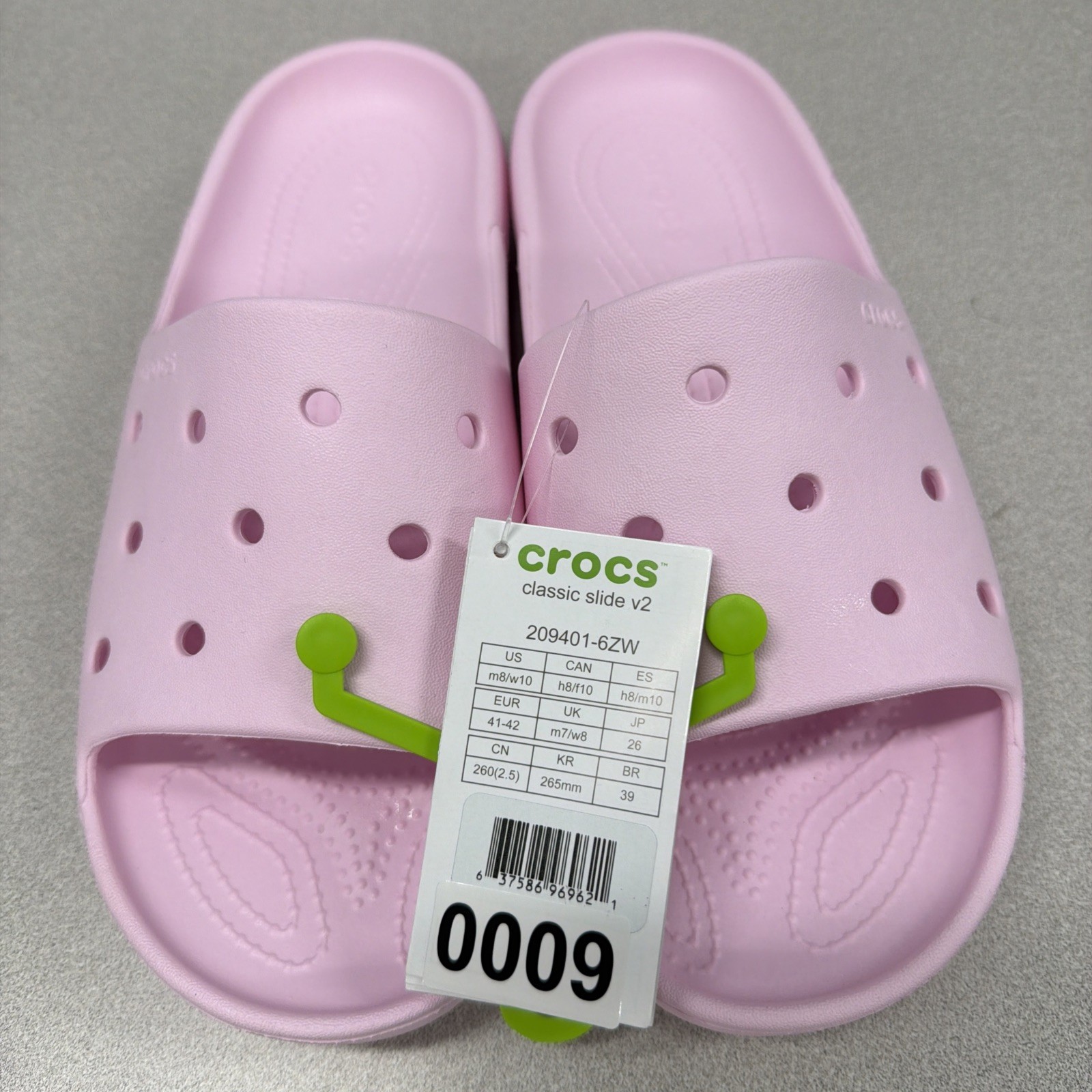 Women’s Classic Crocs Pink Womens 10 or Men’s 8 NWT 209401-6ZW