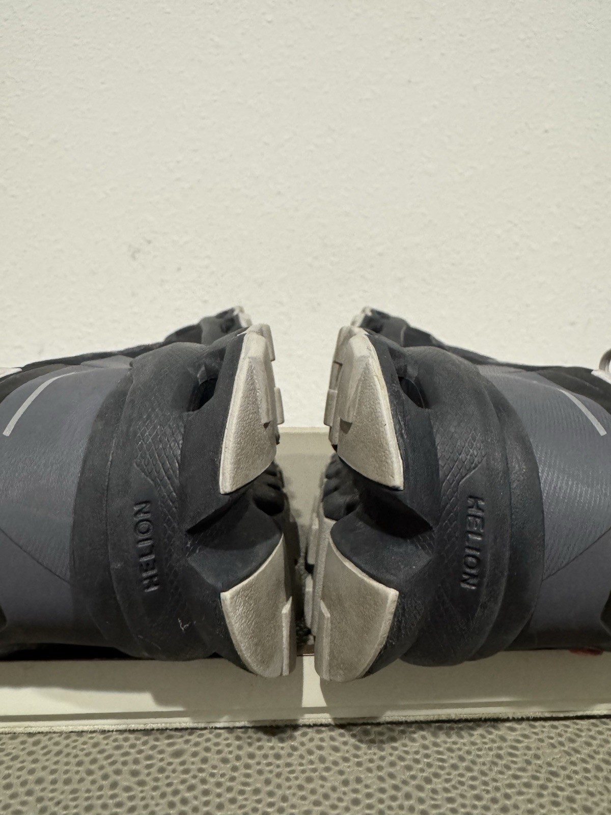 On Cloudvista Waterproof Eclipse Black Athletic Shoes Women’s Size 7.5
