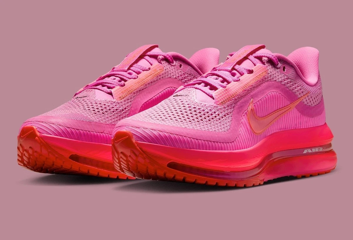Nike Pegasus Premium Playful Pink Hyper Pink Sneaker HQ2593-602 Womens Size