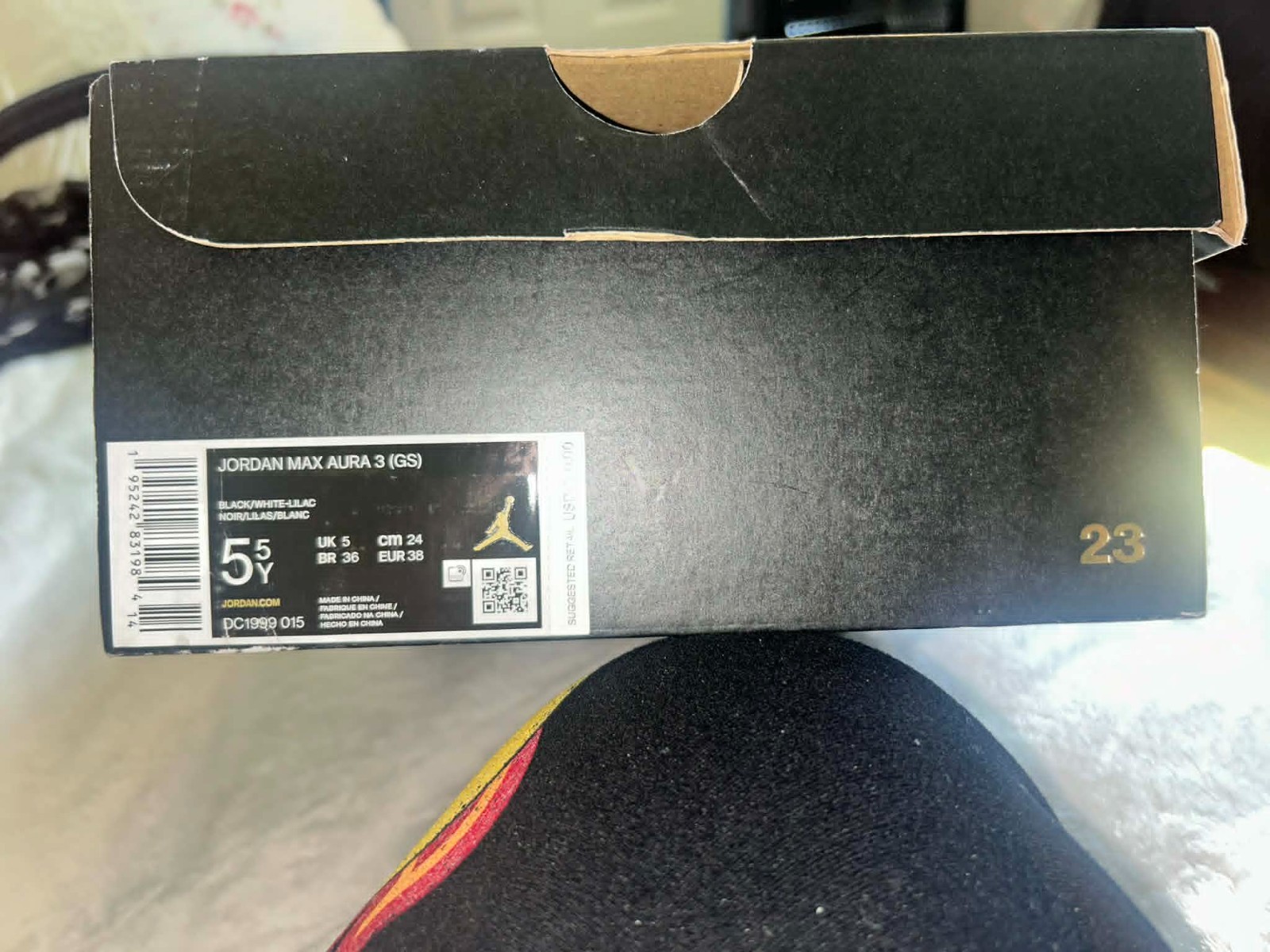 Jordan Max Aura 3 Black white and Lilac Size 5.5 Original box. Very nice shoes!
