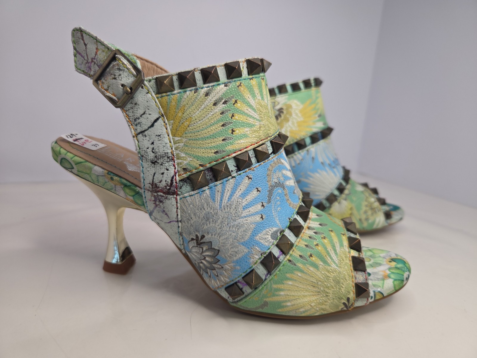 L’Artiste by Spring Step CHAVVI Slingback Sandal Green Floral Leather Sz 7 NWOB