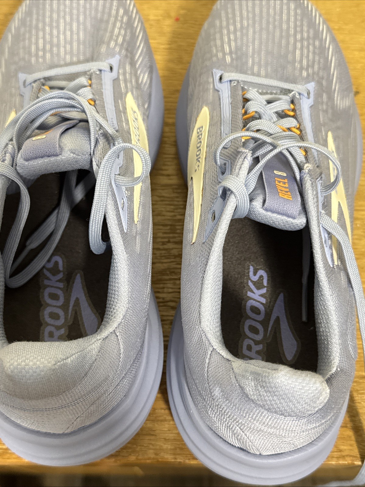 Brooks Revel 8 Women’s Road Running Shoes Periwinkle Size 10 Ahleisure Walking
