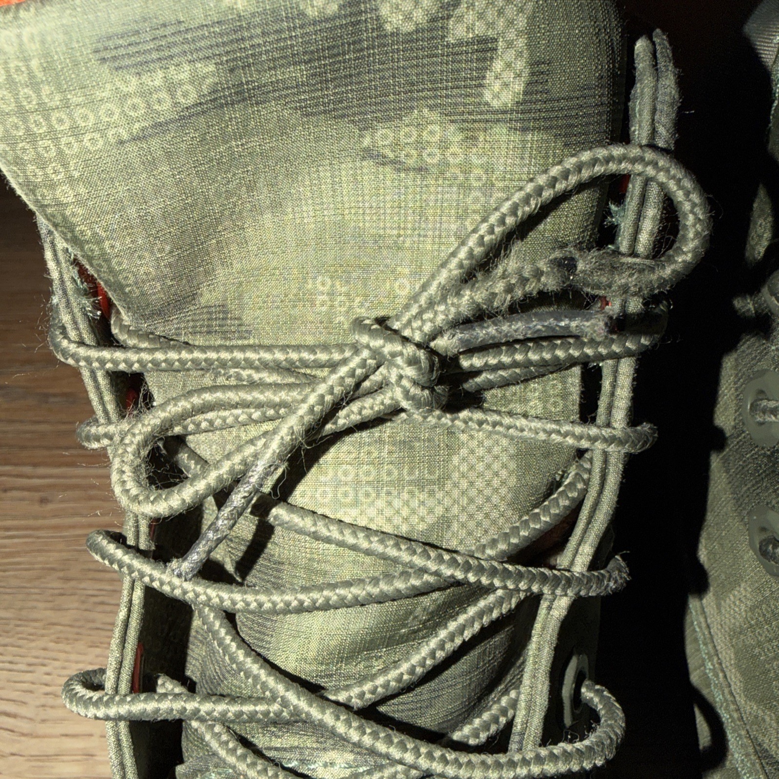 Timberland Premium Timberdry Fabric Boot Green Camo Womens Girls Size 5