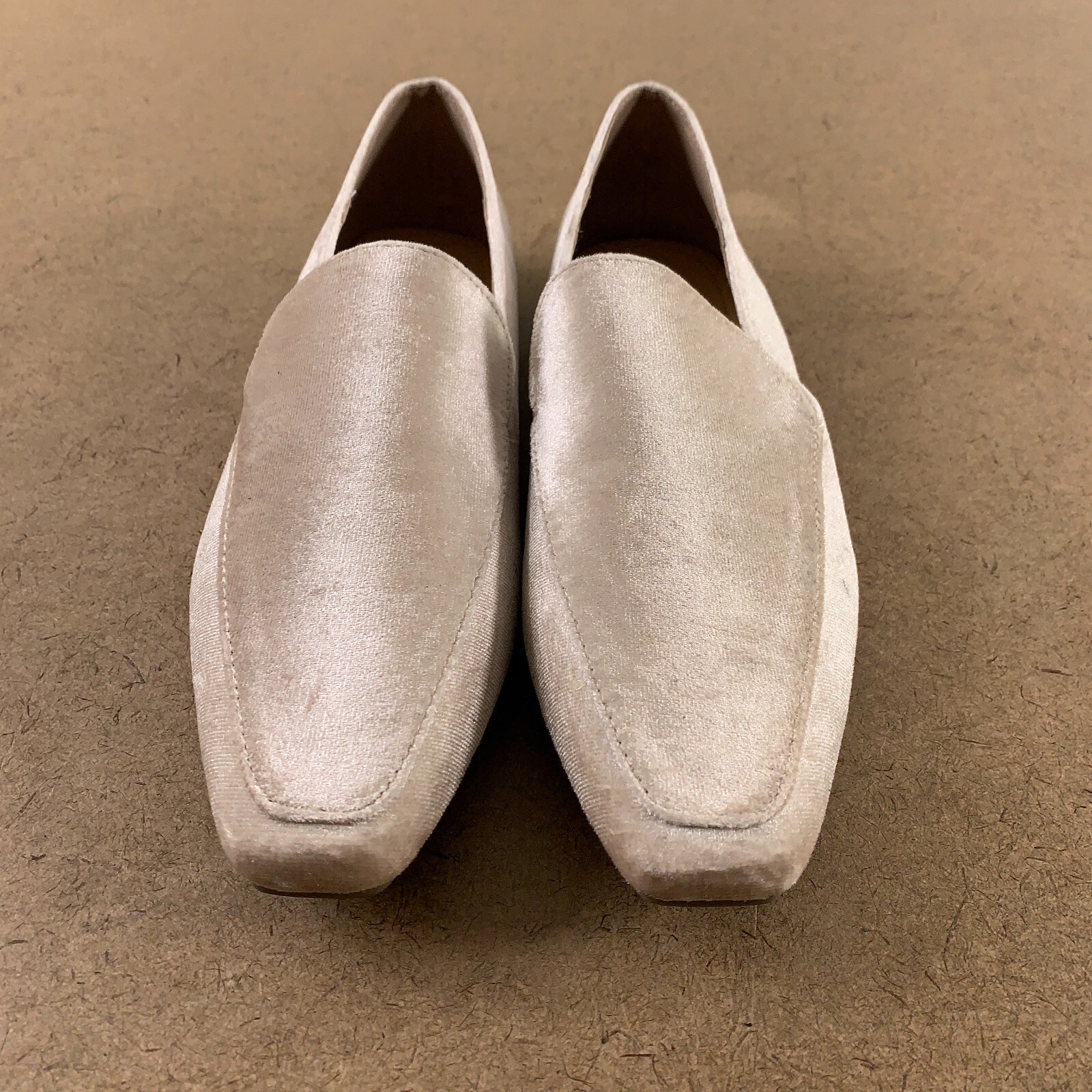 Tru Comfort Foam Women’s Shoe Size 6.5 Taupe Silas Velvet Slip On Loafer New