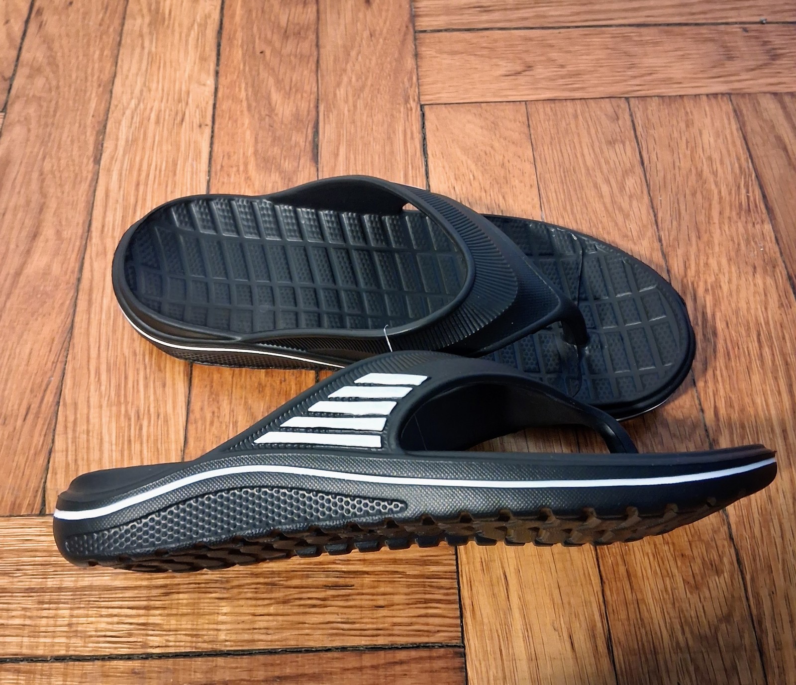 New Women’s Stylish Flip Flop Comfort Sandals in 6 Colors