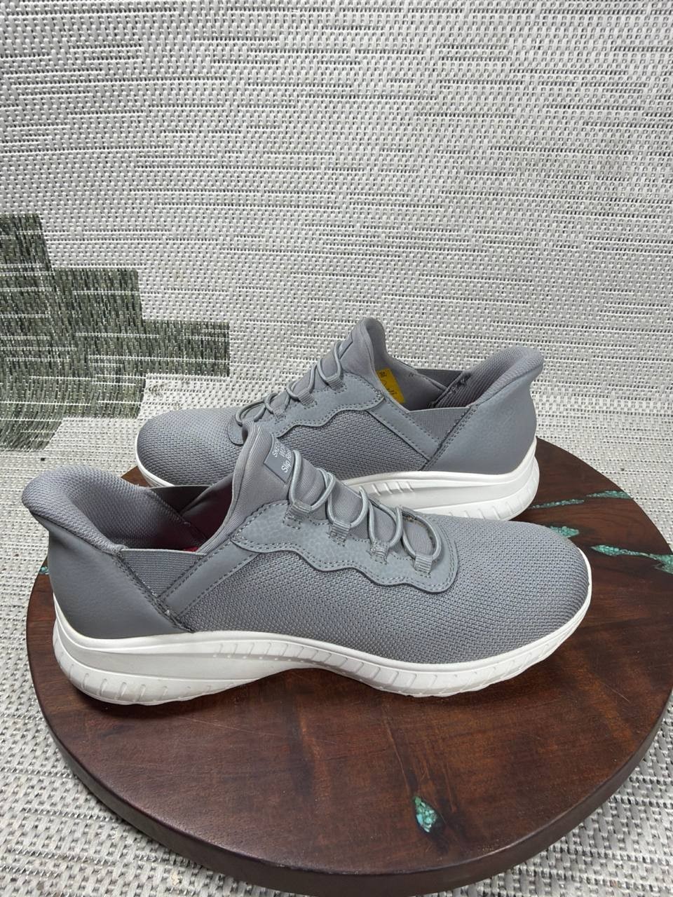 Skechers Shoes Womens Size 8 Wide Squad Chaos Soft Toe Work Gray Slip Resistant
