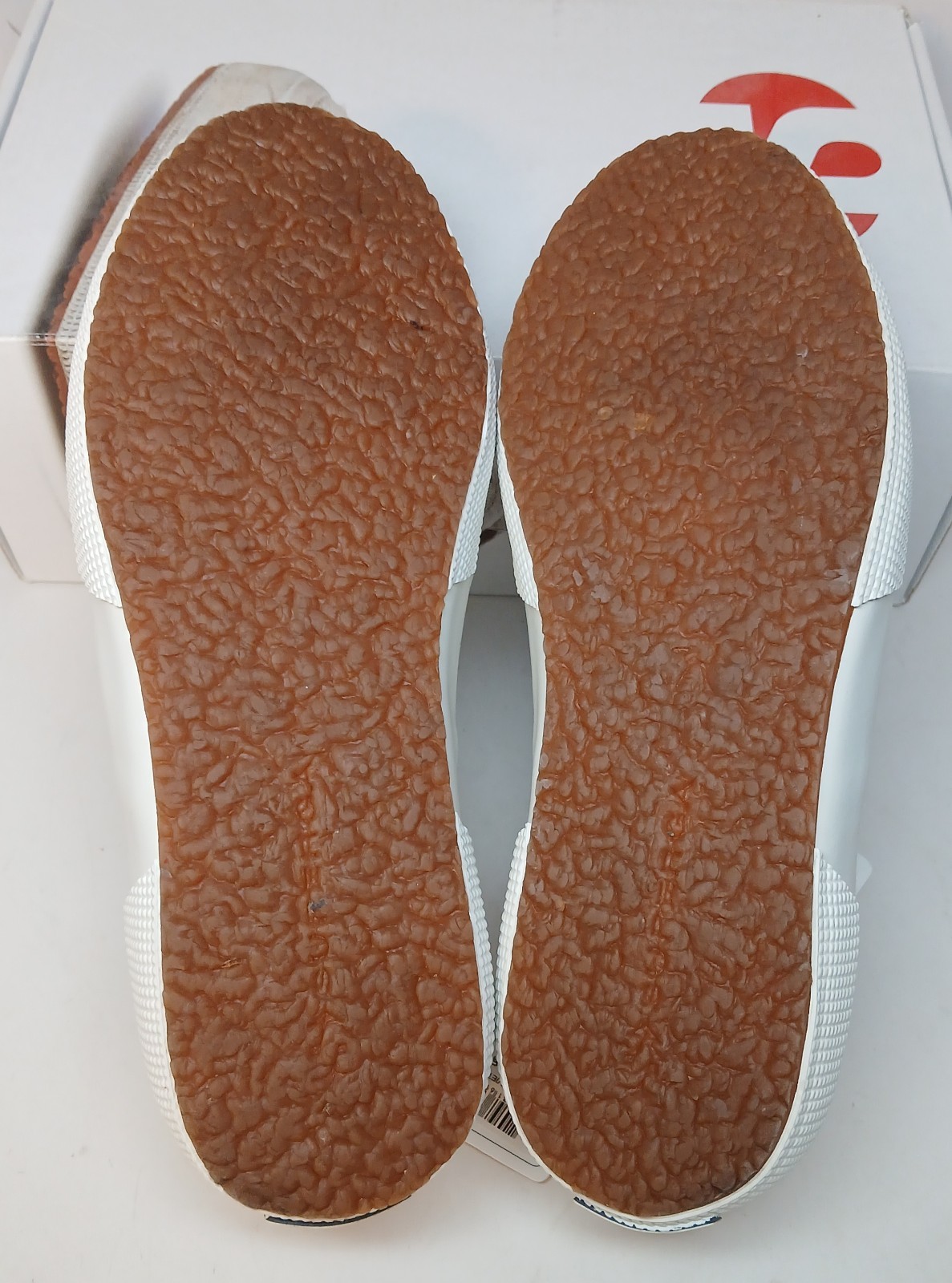 Superga 2750 Cotu Classic Sneaker White Lace up Women’s Size 6 1/2 M