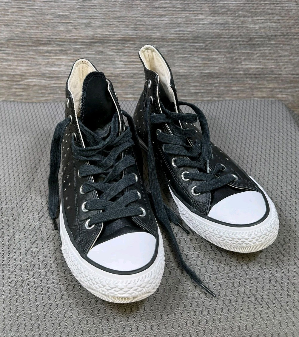 Converse Chuck Taylor All Star 2 Shoes Womens 9 Black Leather Studded 561682C