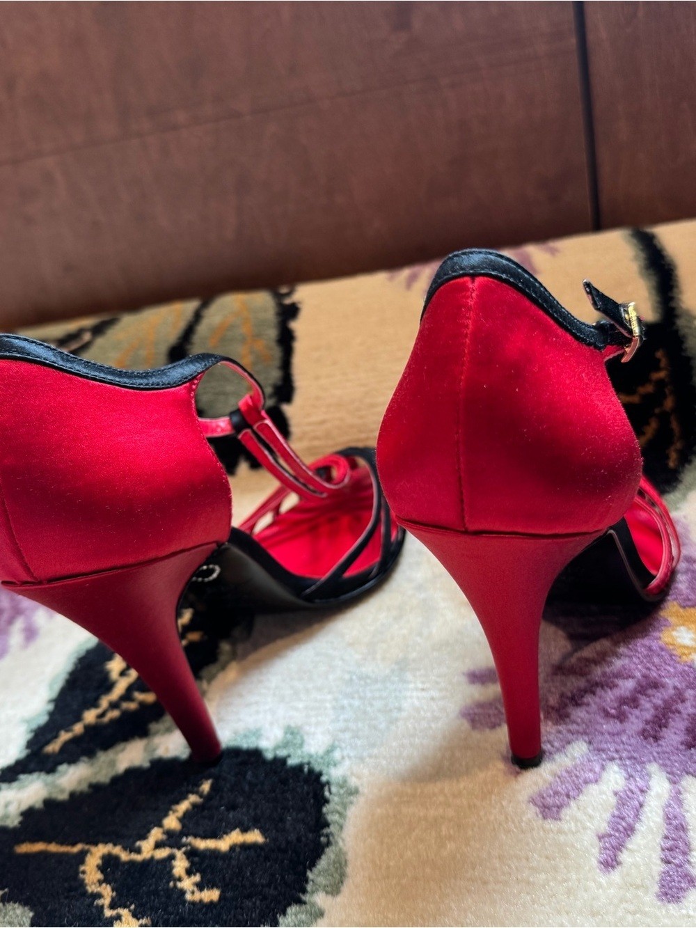 Vintage Betsey Johnson Red and Black Satin Strappy T‑Strap Heels Size 9.5
