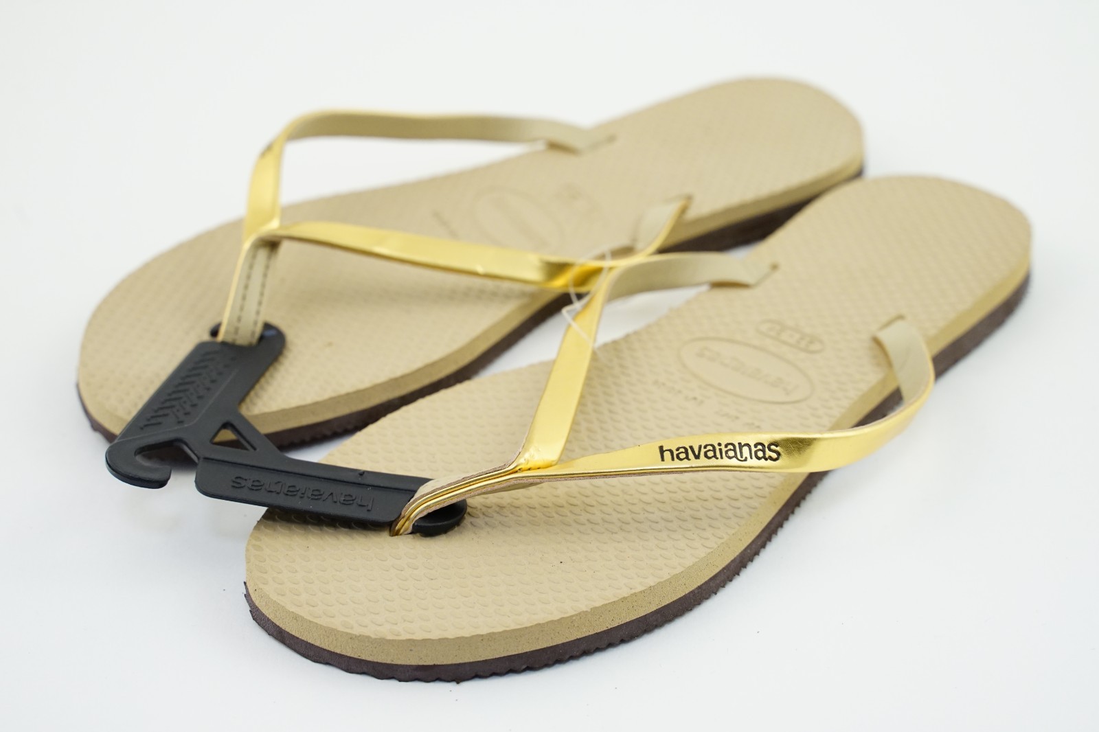Women’s You Metallic Flops Golden Sand Gold Havaianas USA 3/4Y EUR 35/36 (33-34)