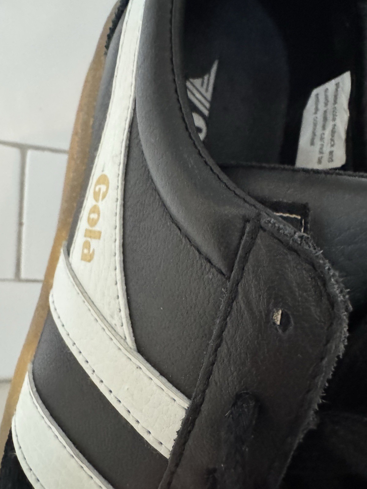 GOLA grandslam elite Black Suede Leather Sneaker Black Sz 8 EUC GUM SOLE