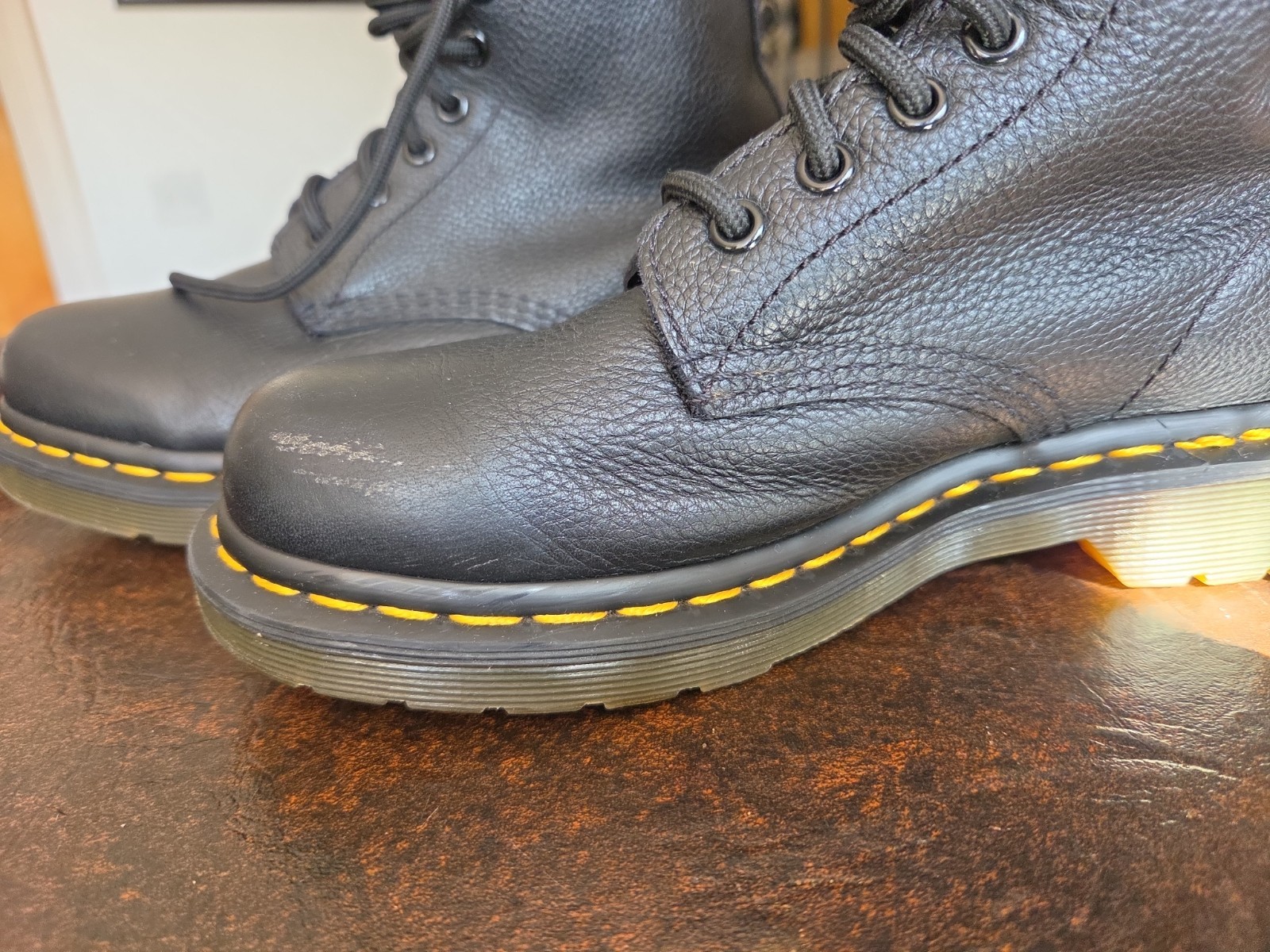 Dr. Martens Pascal 1460 Virginia Leather Boots for Women, Size US 6 – Black