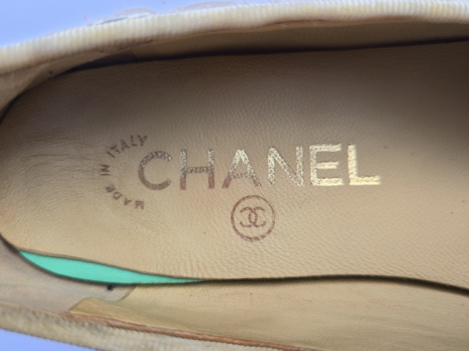 CHANEL Beige Black Tweed Cap Toe Ballerina Ballet Flats Size EU 37C
