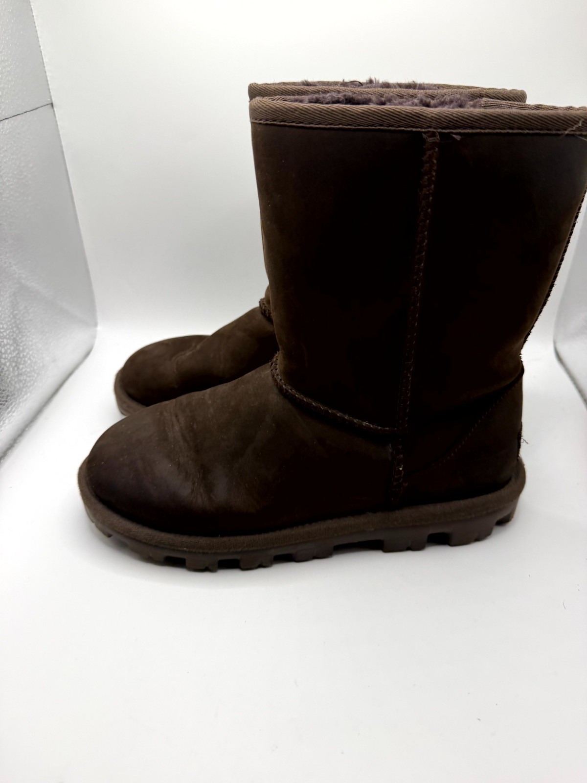 UGG Essential Short Womens 5 Brown Leather Round Toe Waterproof Winter Snow Boot