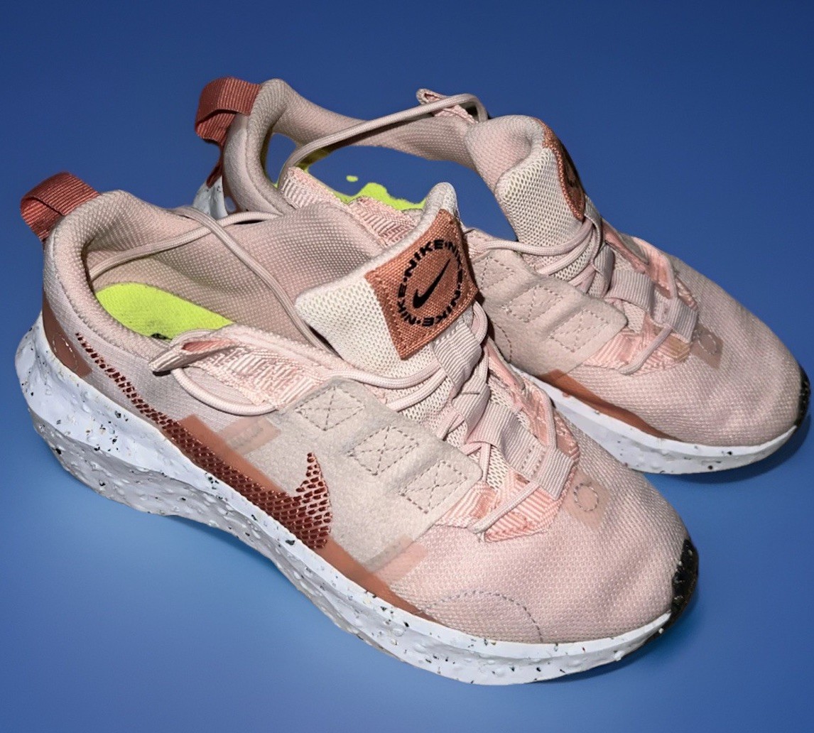 Nike Women’s Crater Impact Sneakers Using Recycled Materials Size 6.5