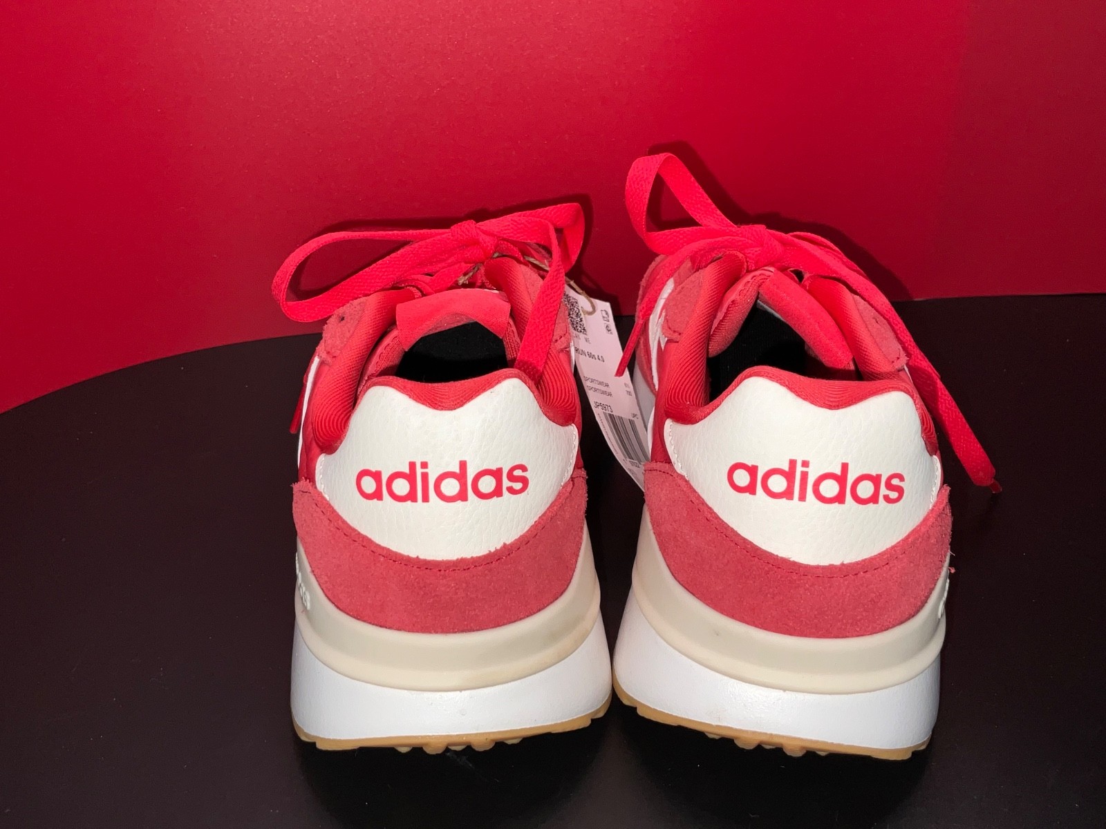 Adidas RUN 60s 4.o Red. NWT.NO Box. US Women’s 8.0/Men’s 6.5