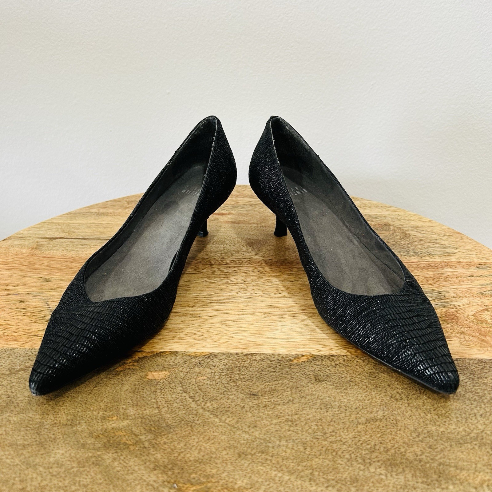 Vintage 1990s Black Stuart Weitzman Textured Poco Kitten Heels Size 8.5