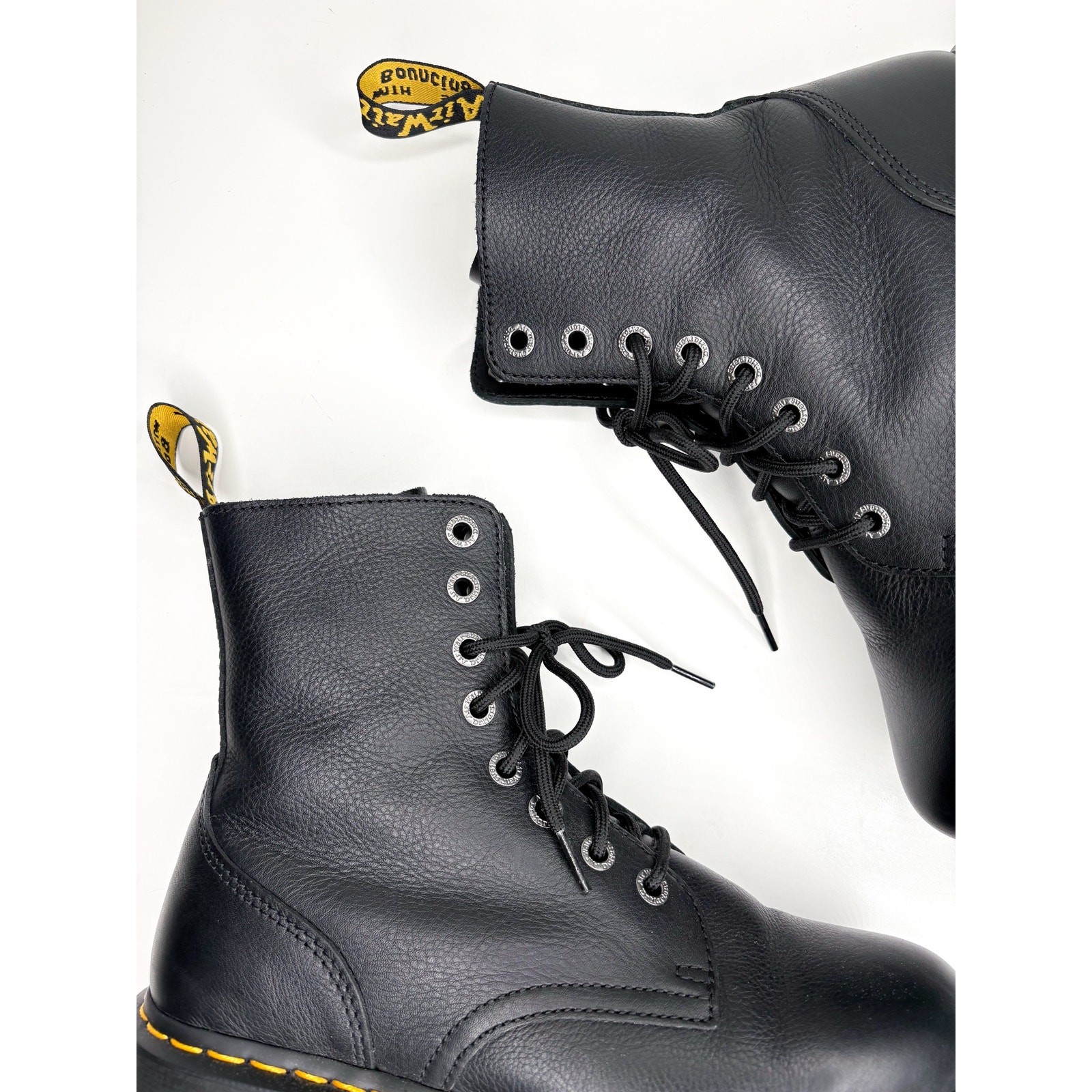 Dr. Martens Jadon III Platform Combat Boots Black Pima Leather Womens 10 Mens 9