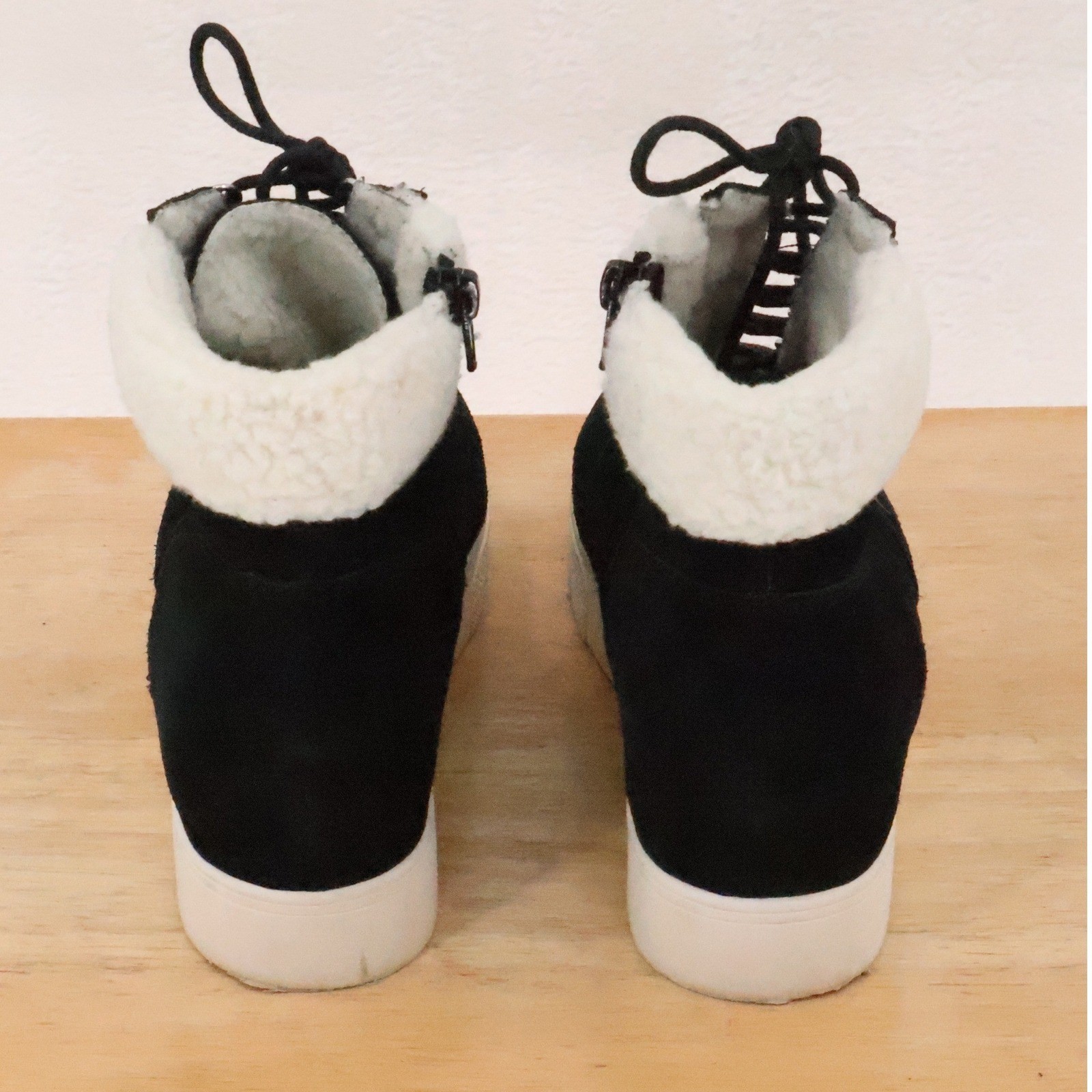 Steve Madden Suede Sherpa Sneaker Boots Womens Size 12 Black High Top Streetwear