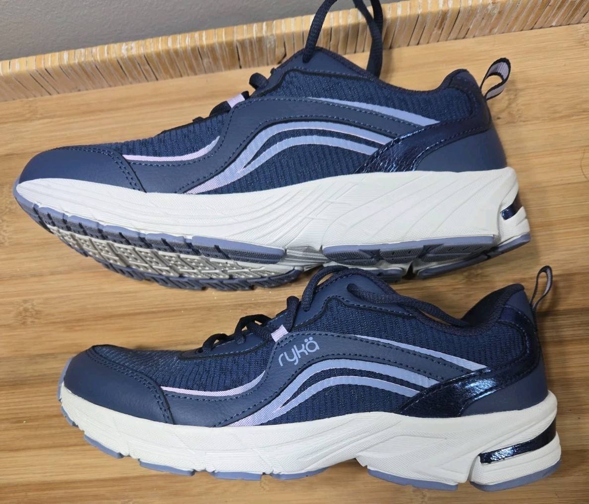 Ryka Womans 7.5 Imagine Mesh Walking Sneakers Navy Blue W/ Lavender Accents