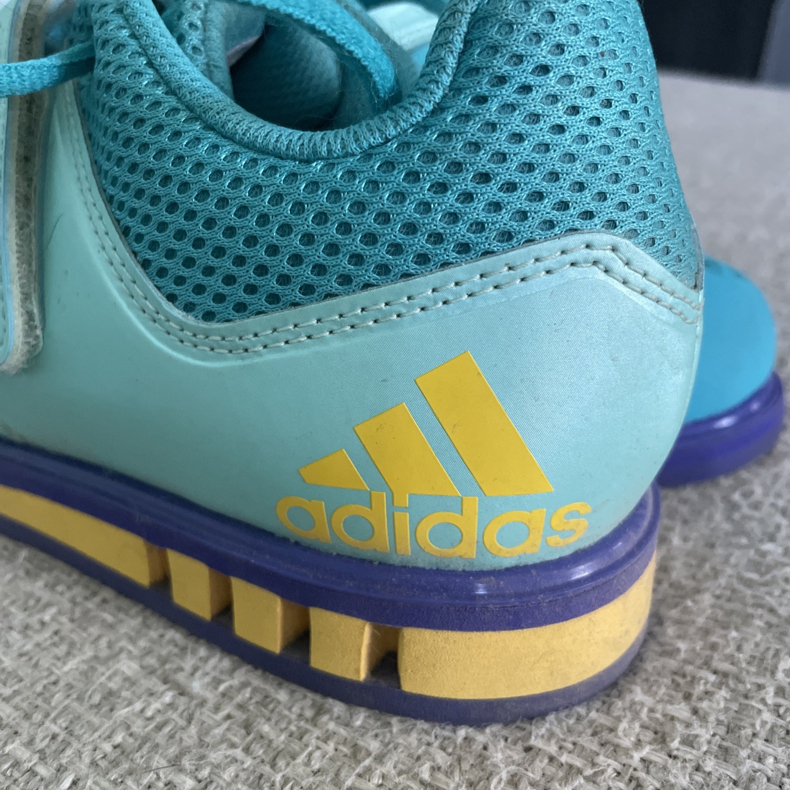 adidas Powerlift Weightlifting Women’s Shoes Size 5.5 Teal Purple