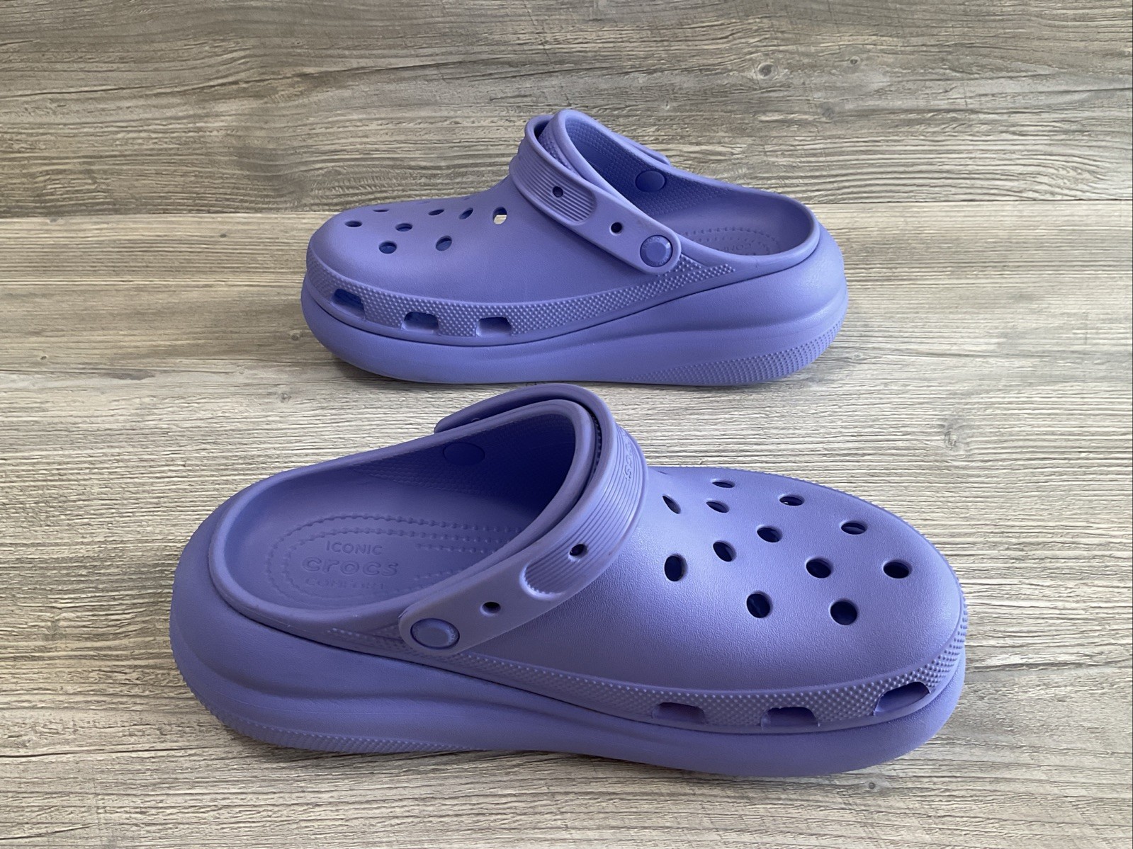 Crocs Womens Classic Crush Platform Chunky Purple lavender Clog 207521 Size 10