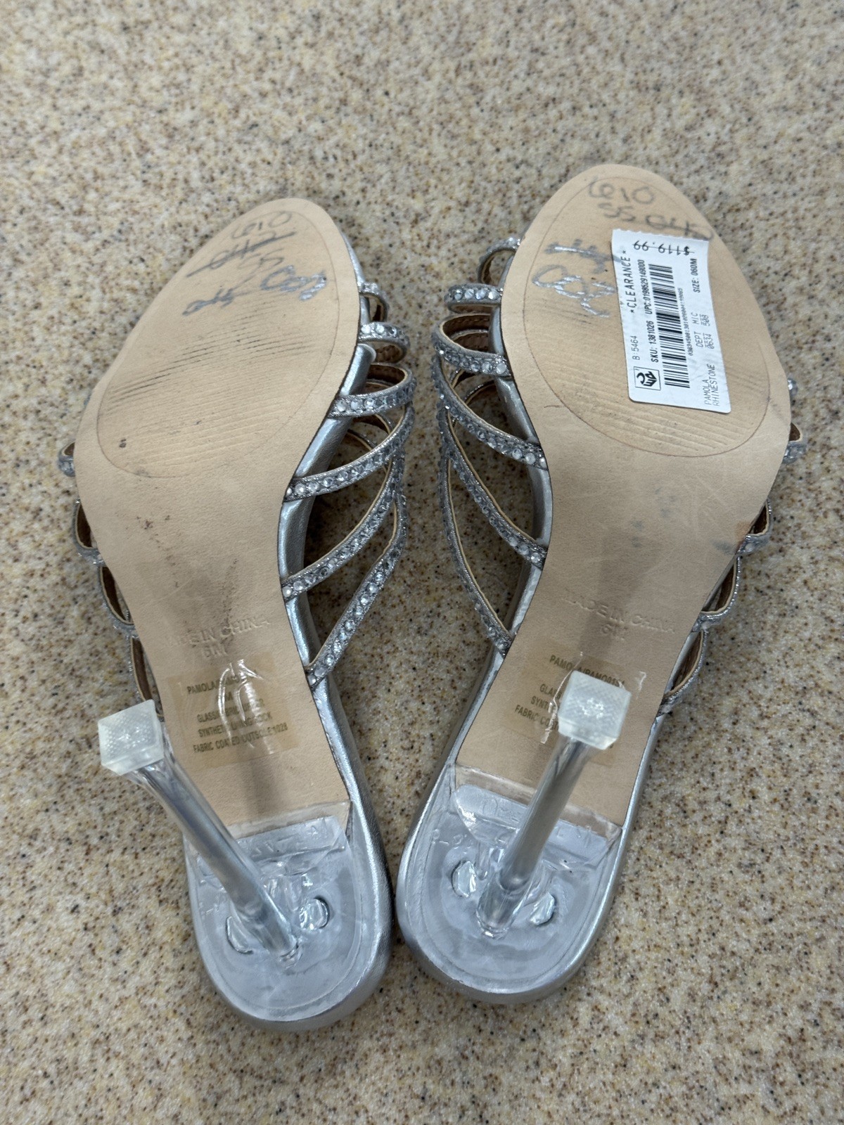 Steve Madden Silver Rhinestone Glass Bling Slip On Sandals 6 Clear Lucite Heels