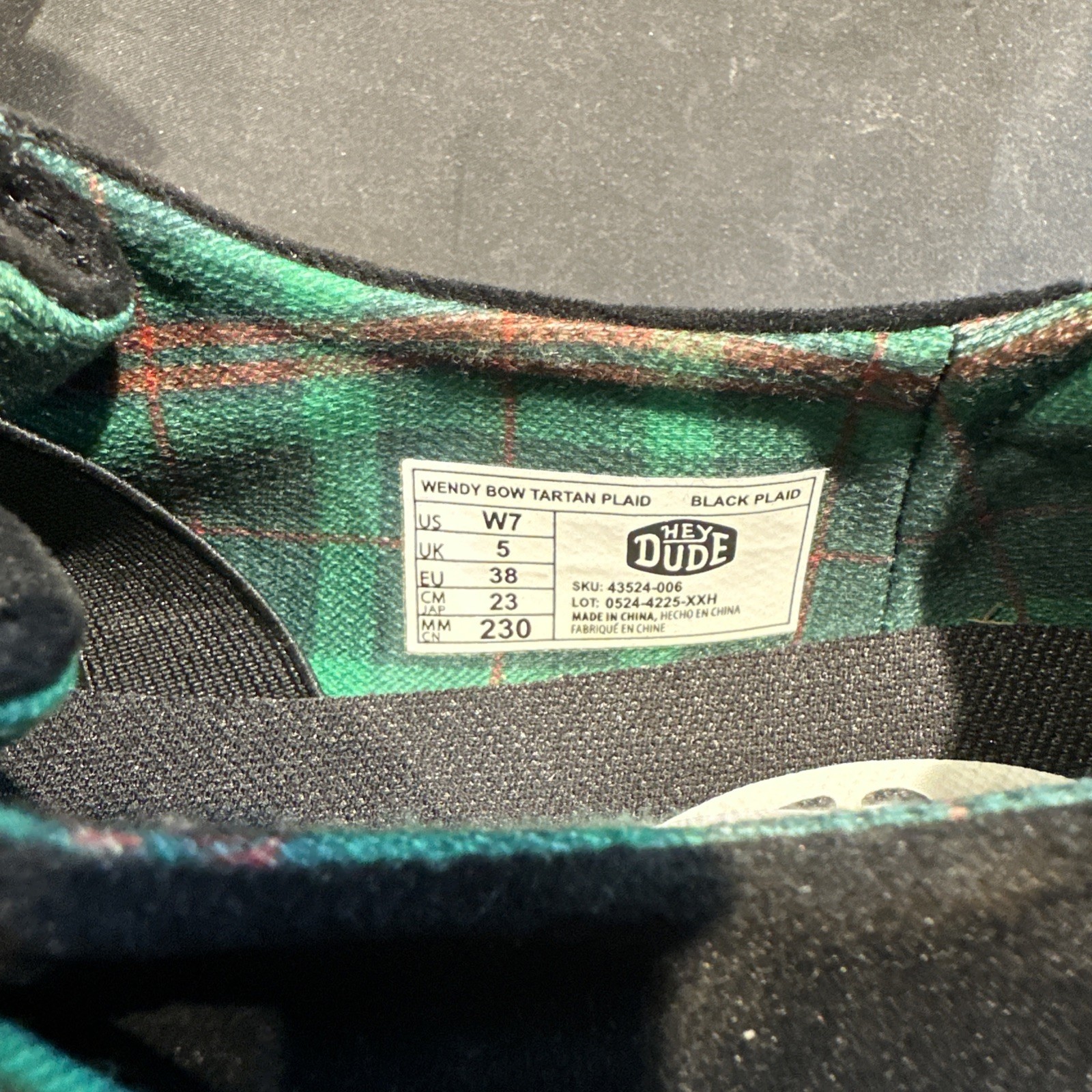 NEW NWT Hey Dude Wendy Bow Green Tartan Plaid Women’s Black Size 7 MSRP $74.99
