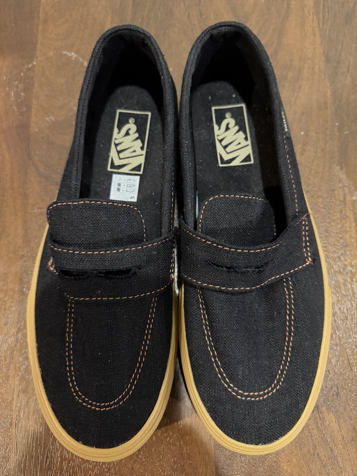 NEW VANS Style 53 Black Canvas Loafer Shoes US Men’s 7 / Women’s 8.5 Gum Sole