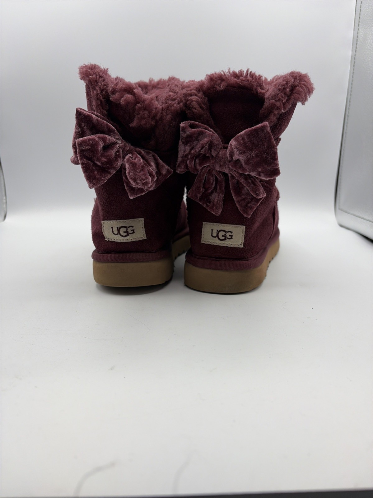 UGG Burgundy Velvet Bow Ankle Bootie Lined Comfort Women’s US 8 EU 39 UK 6