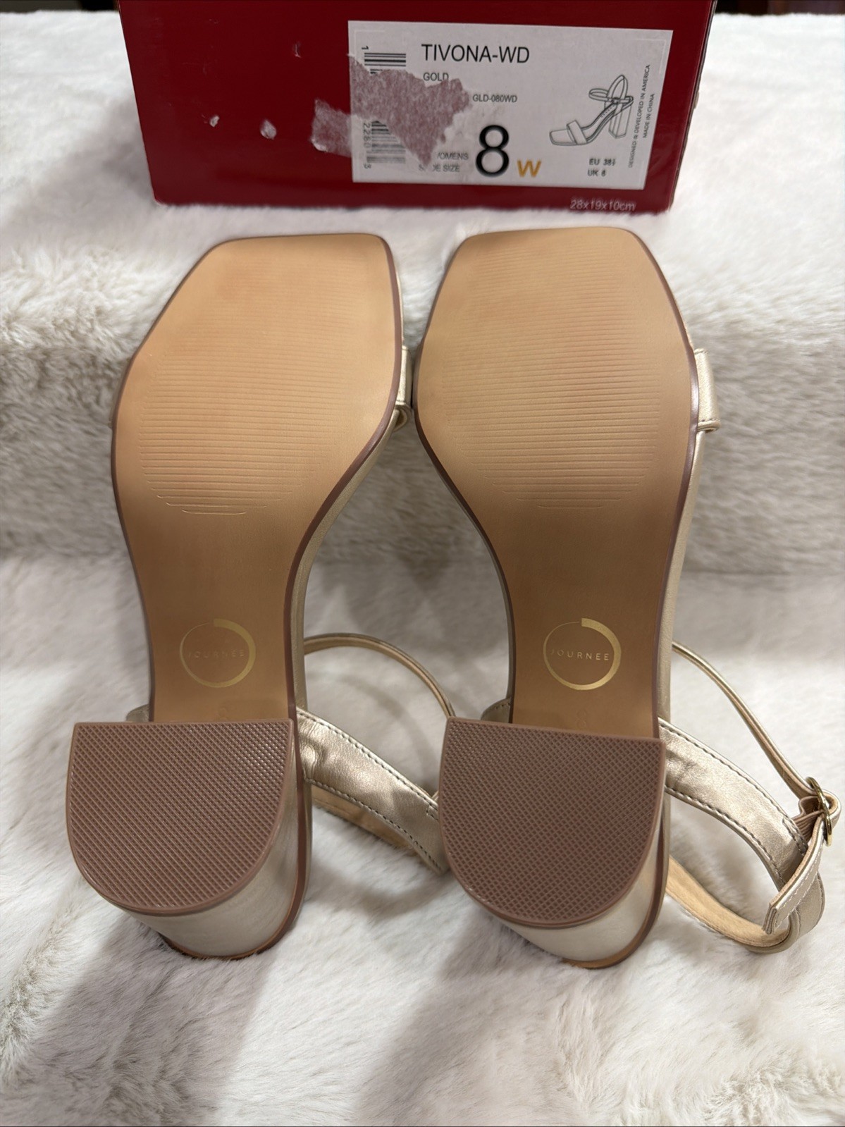 Journee Shoes Womens Size 8W Gold Tivona-WD Strappy Block Heel Sandals NWB