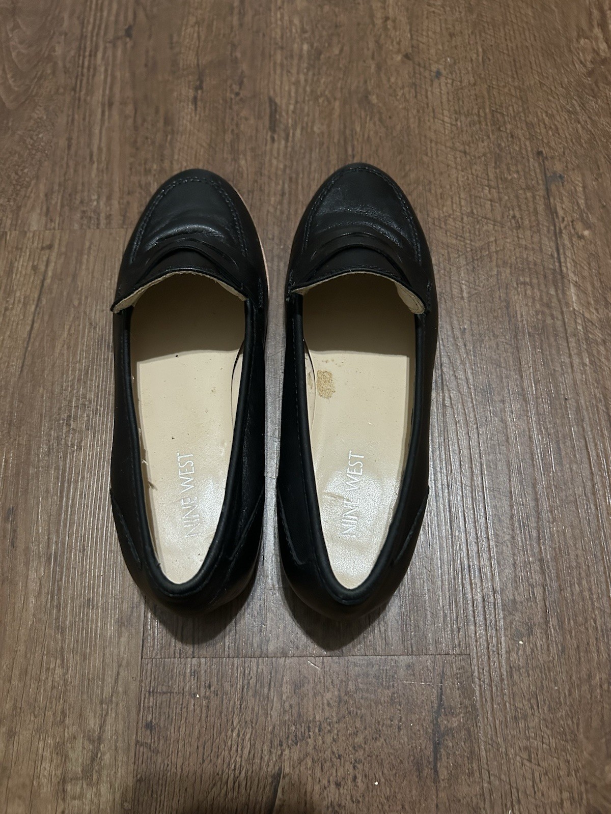 Nine West Women’s Black Leather Comfort Loafer Flats Round Toe Slip On US 6