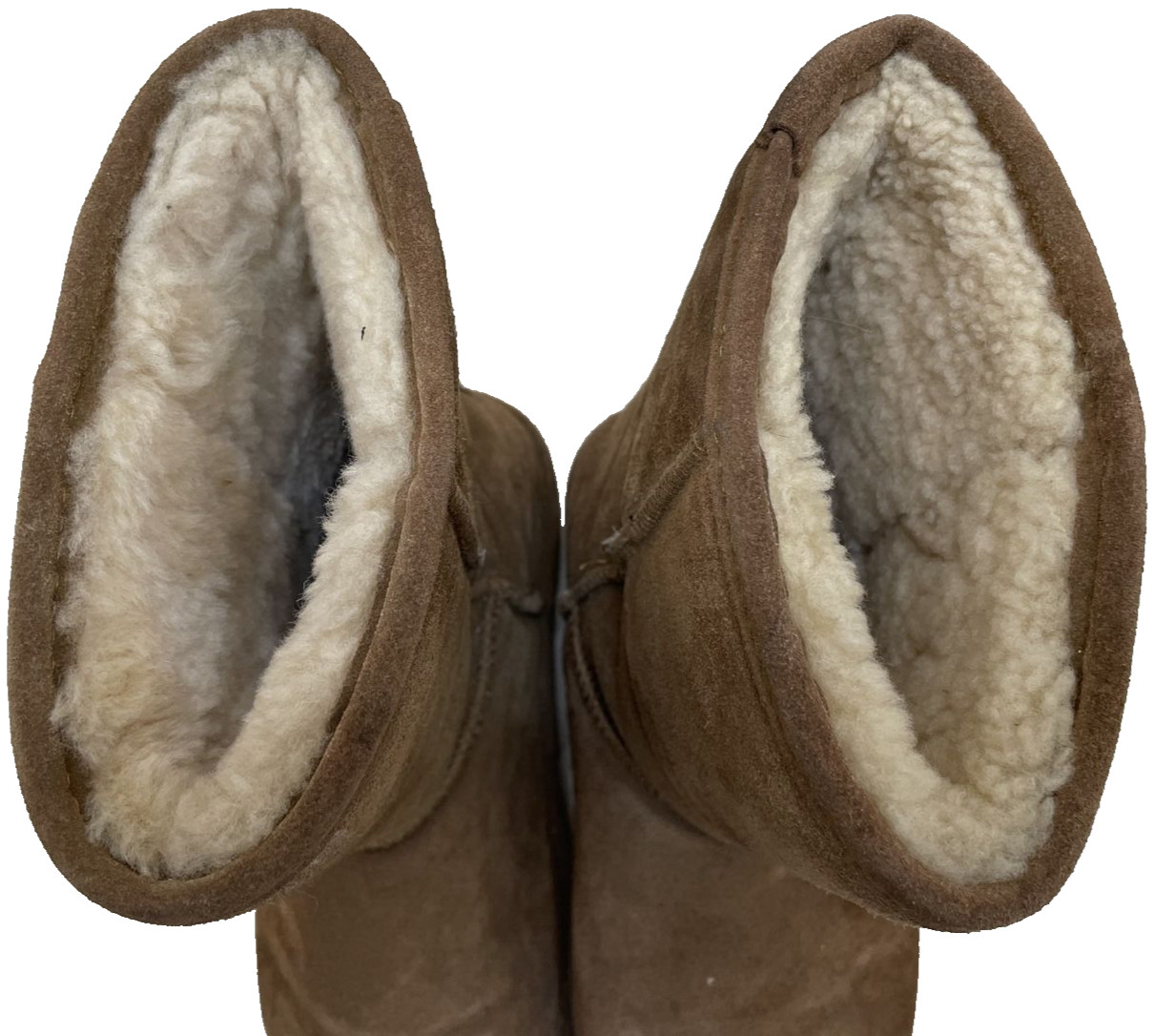 BEARPAW 608 W Emma Short Tan Womens Casual Lined Boots Size 7 Suede Sheepskin