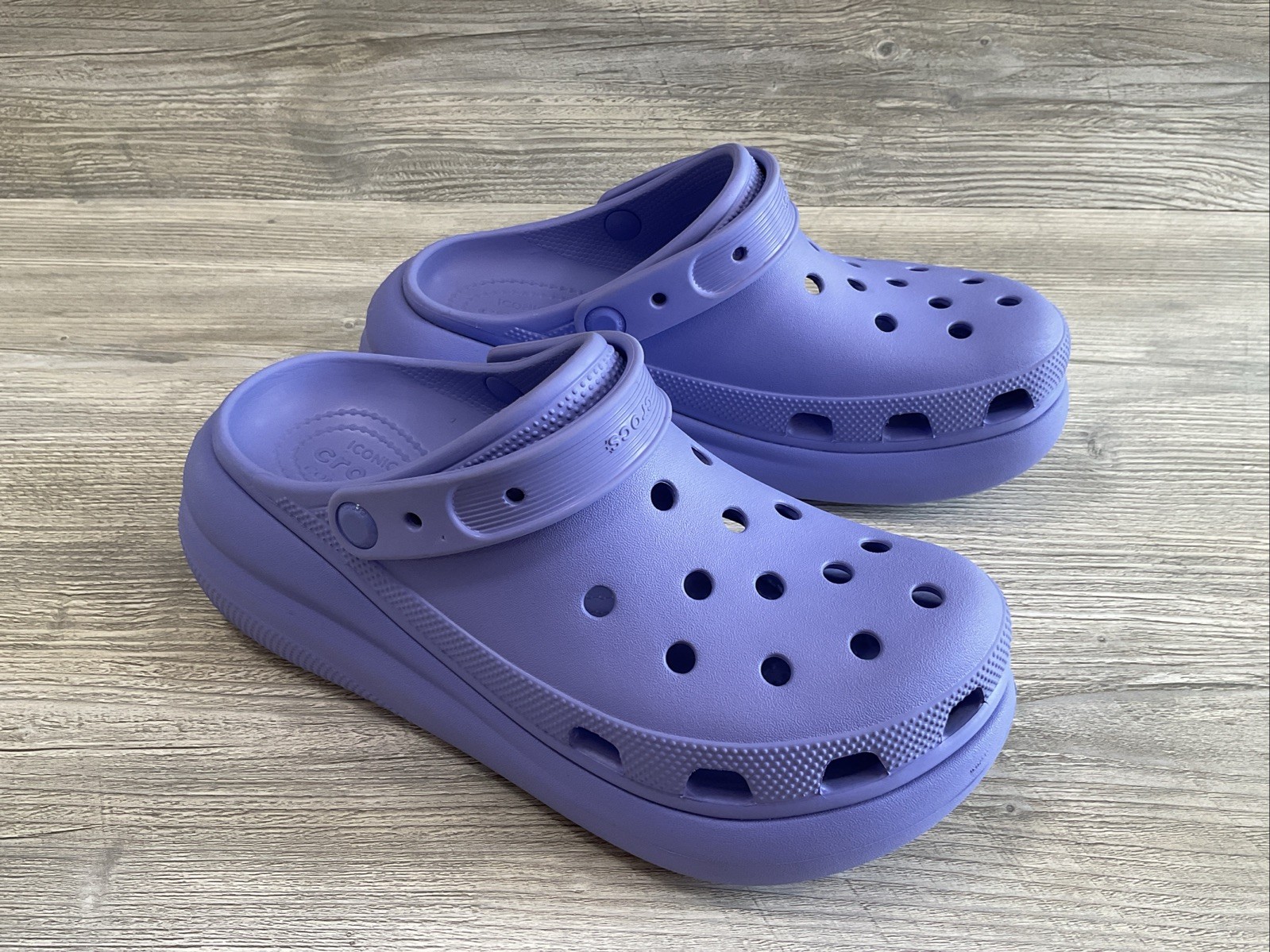 Crocs Womens Classic Crush Platform Chunky Purple lavender Clog 207521 Size 10