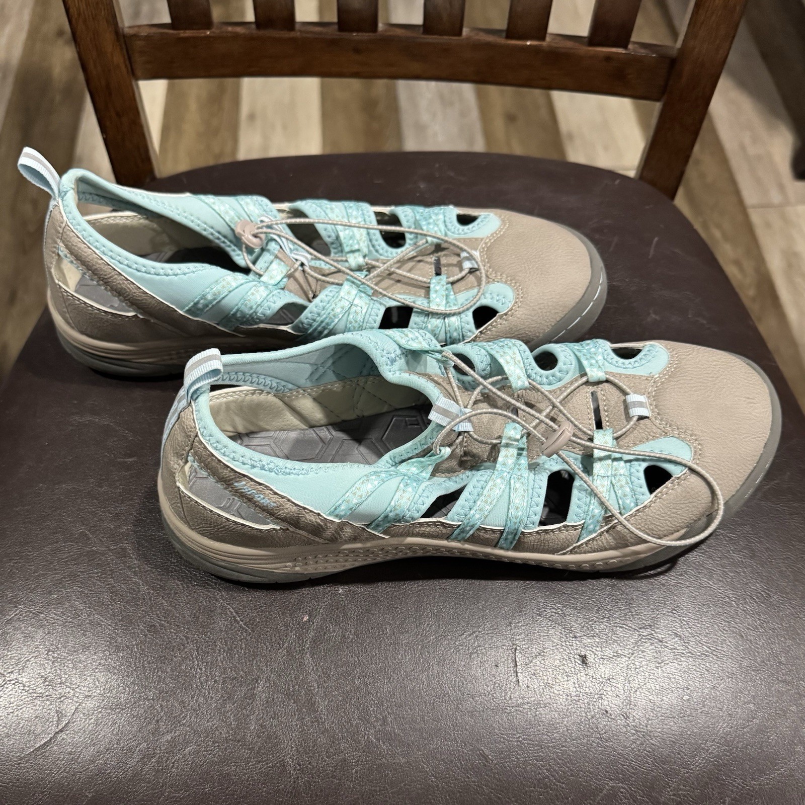 JSport by Jambu Breeze Water Sport Sandals Women’s Sz 11 Taupe Teal Blue NWOT