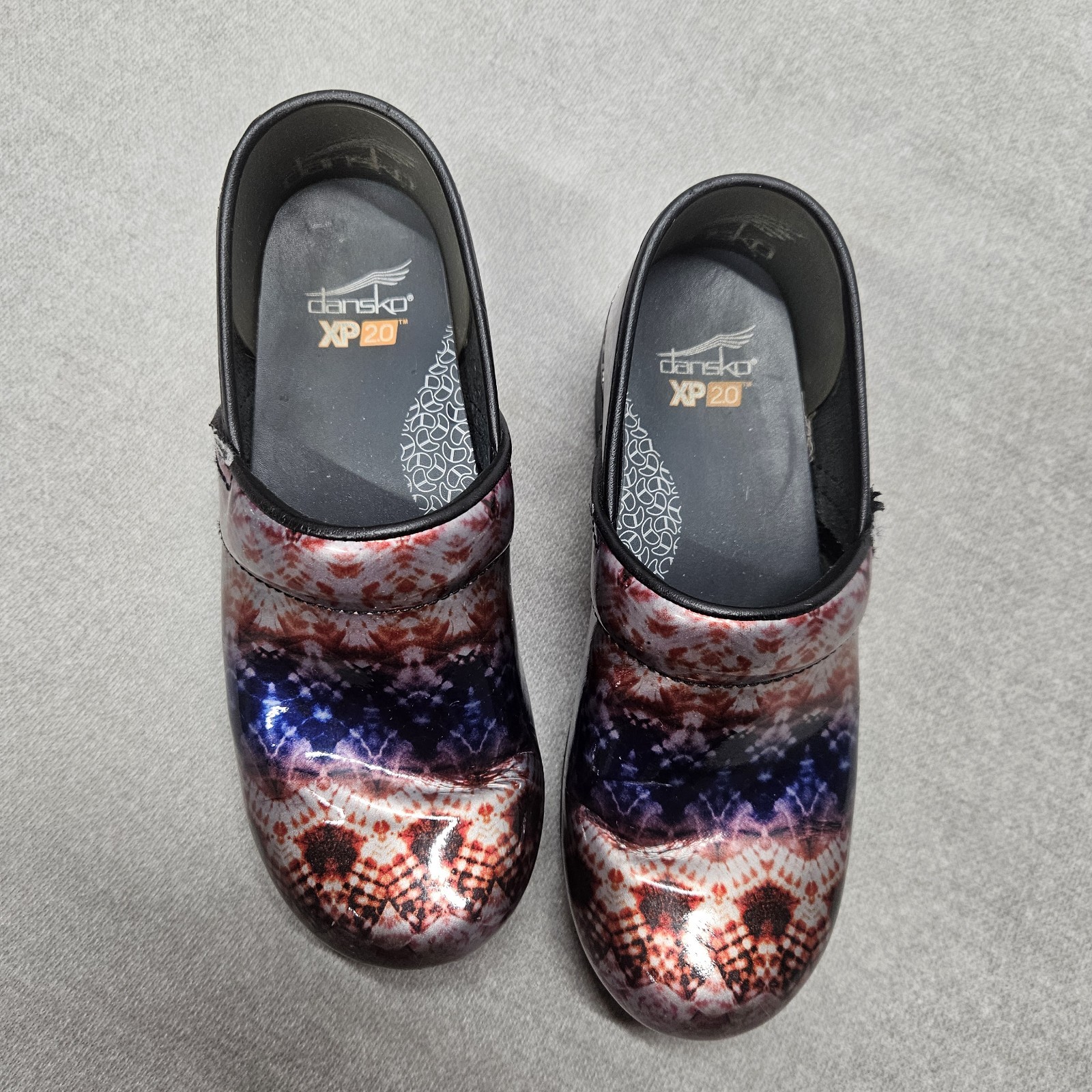 Dansko Women’s Professional Clog Metallic Wash Patent Leather EUR 38 US 7.5 – 8