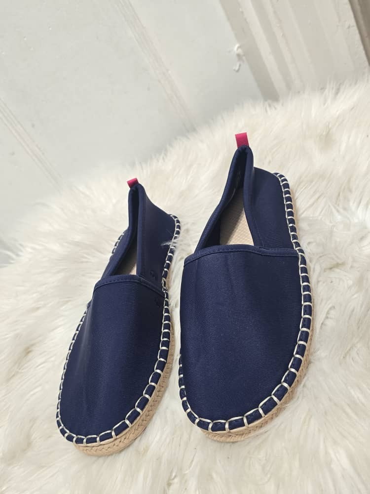 Lands’ End Espadrille Beach and Water Deep Navy Blue Shoe Women’s Size 7.5B