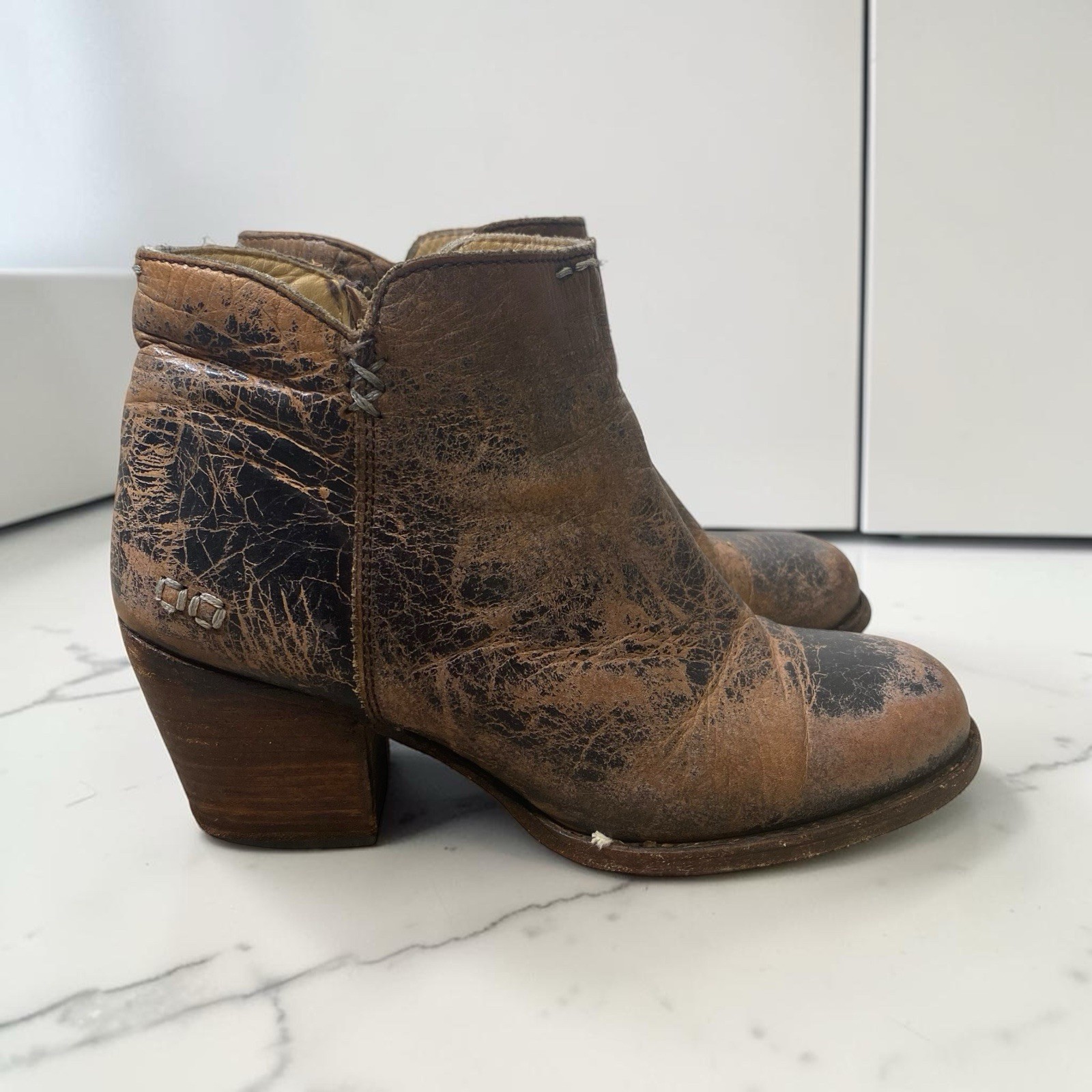 Bed Stu Distressed Leather Women Size 6.5 Brown Block Heels Western Grunge
