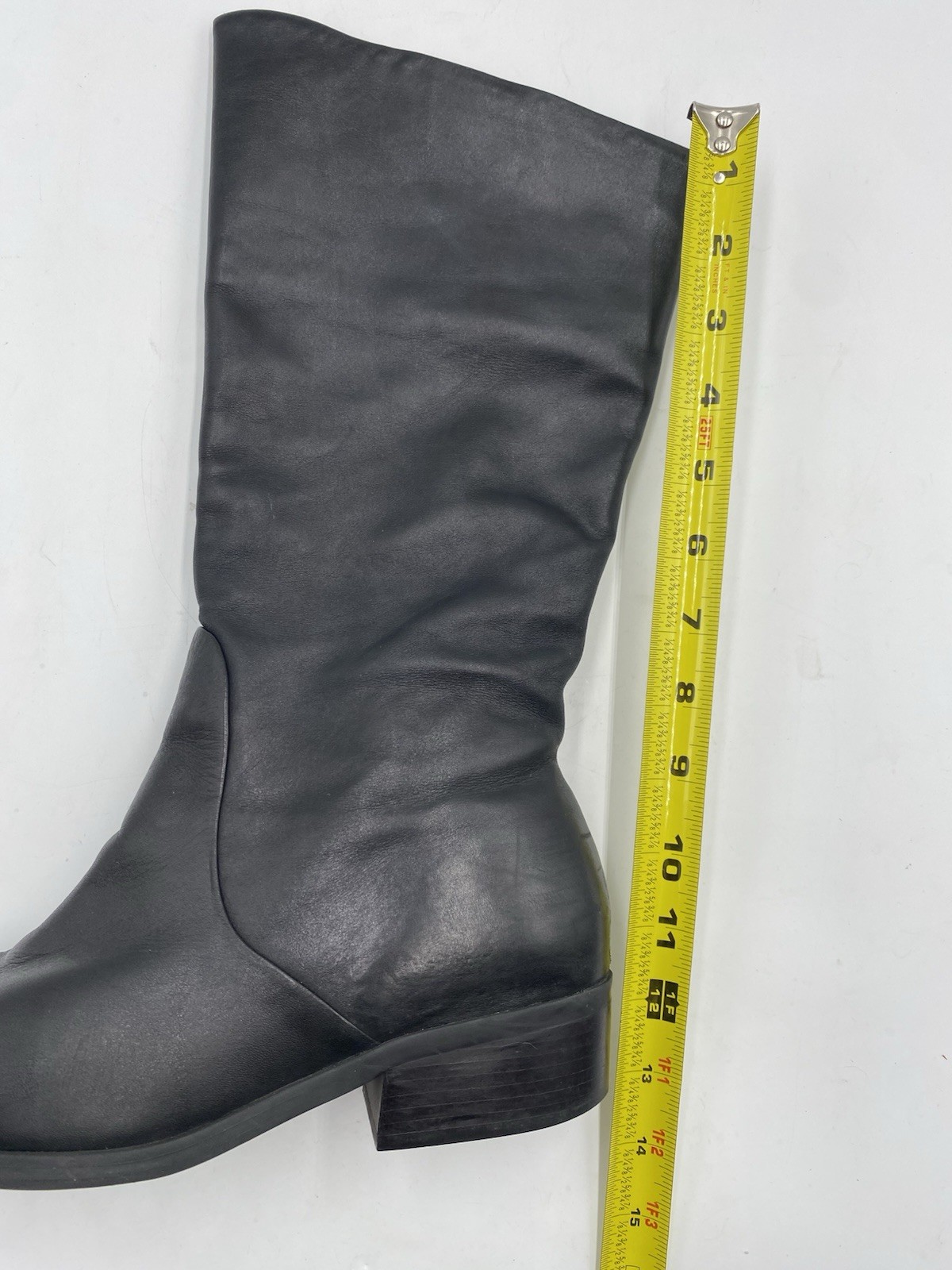 Suzy Womens Size 8 1/2 M Black Leather 13” Shaft Knee High Fashion Boots