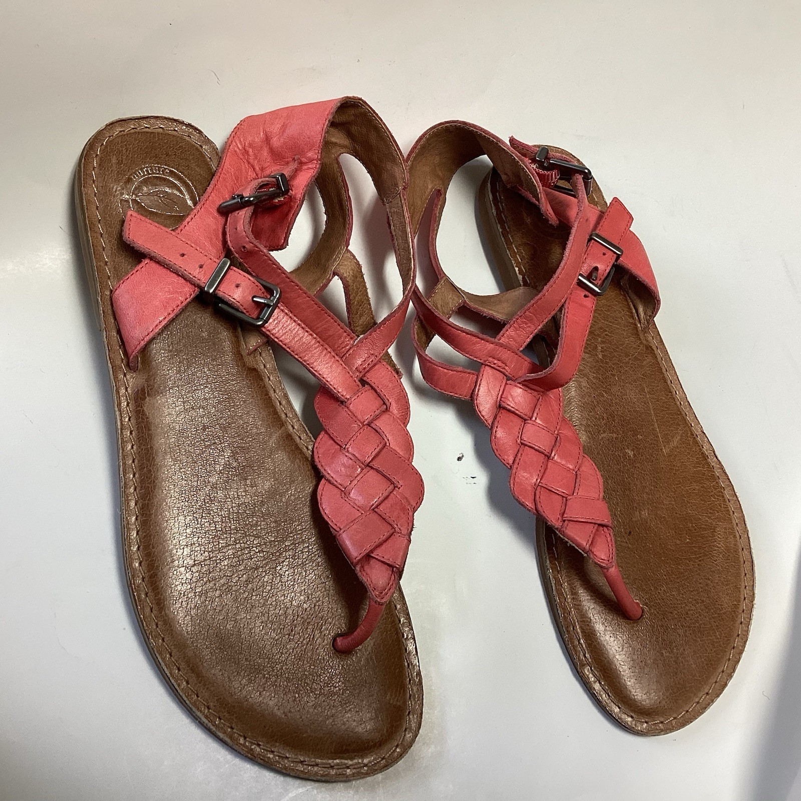 Nurture Sandals Womens Size 9.5M Double Buckle Thong Salmon Coral Leather Uppers