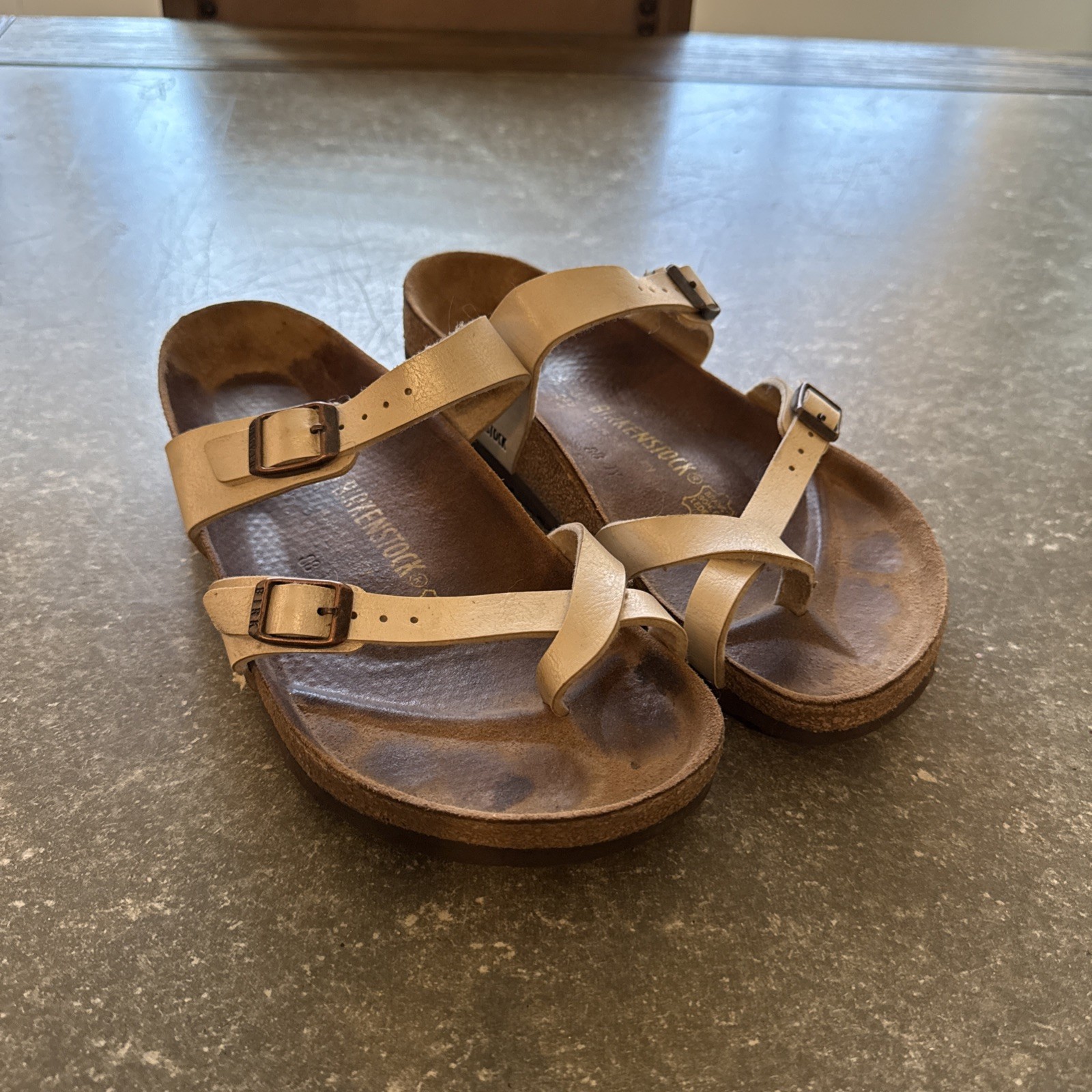 Birkenstock Mayari Women’s Graceful Pearl Strappy Comfy Sandals Size 38 (L7 M5)