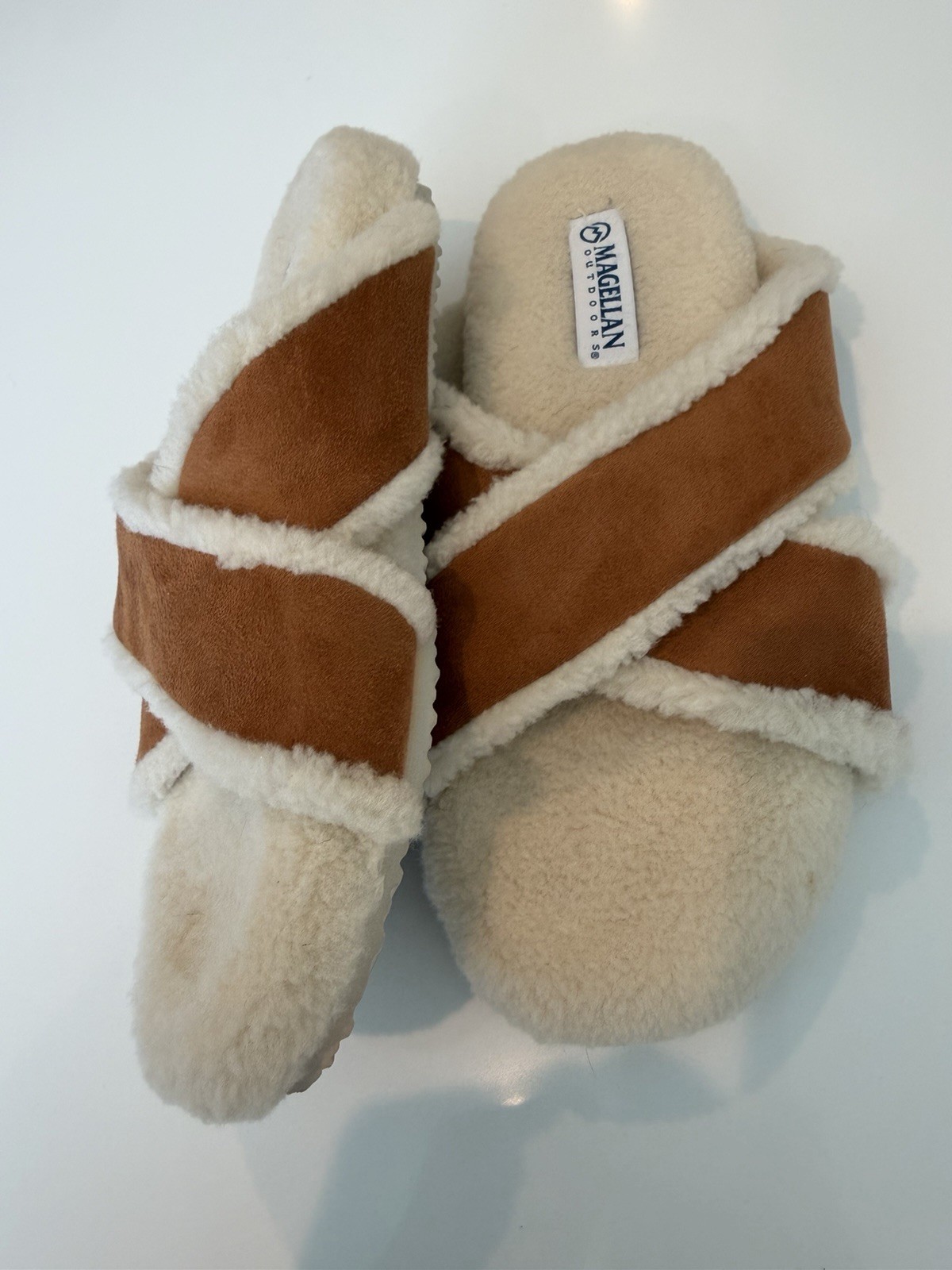 Magellan Outdoors Women’s Slide Slippers Faux Fur Lined Brown/Beige Size 8