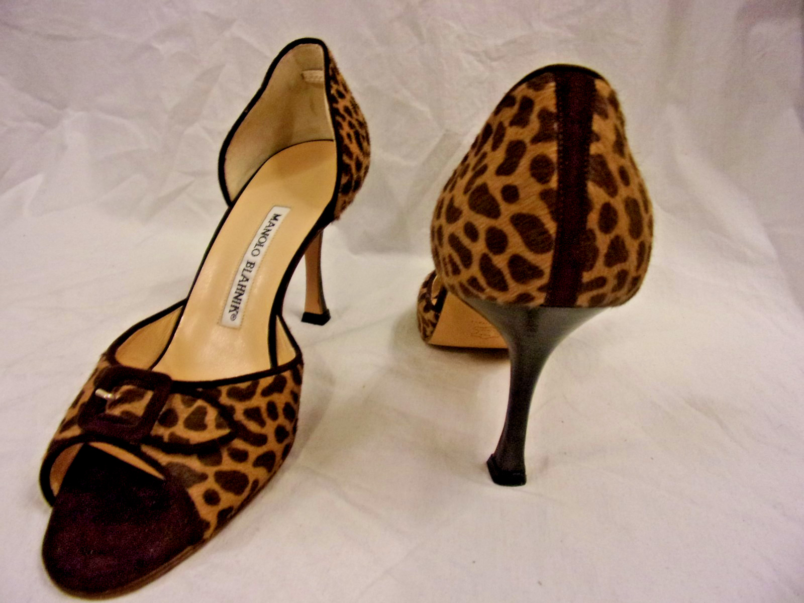 Manolo Blahnik Leopard Calf Hair Peep Toe Buckle Front 37 NWOB