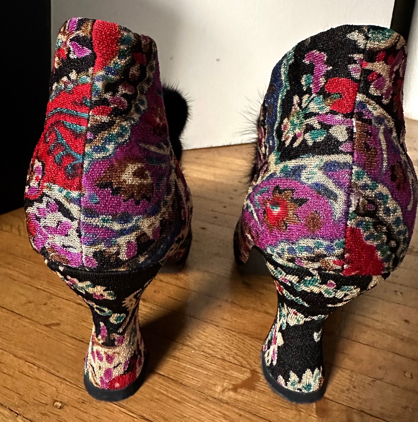 BACI «Daisy Orient» 90s Victorian Brocade/Tapestry Fur Ankle Bootie Shoes 7 NIB