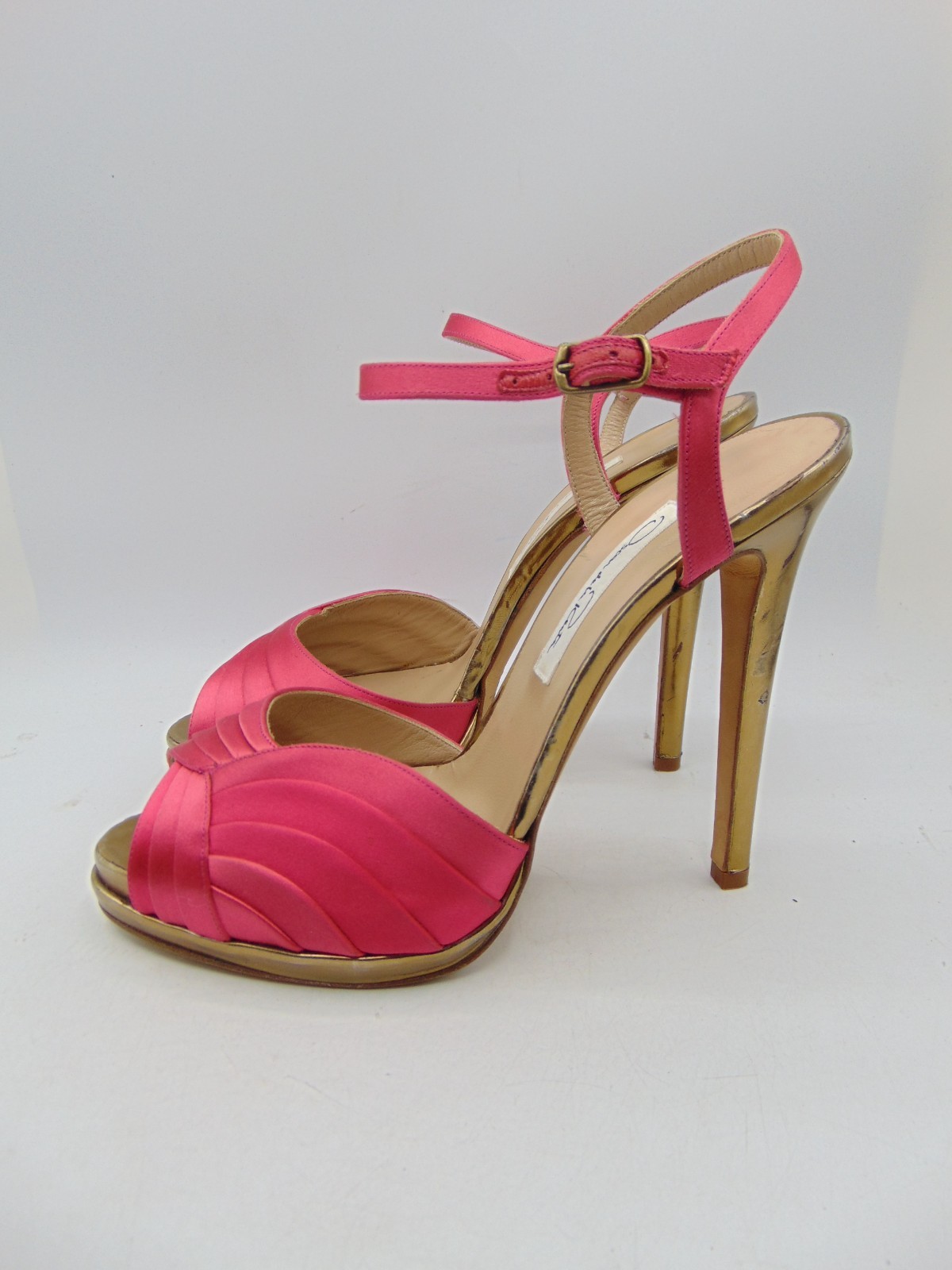 OSCAR DE LA RENTA Hot Pink Satin Platform Sandals Heels Size 39 M
